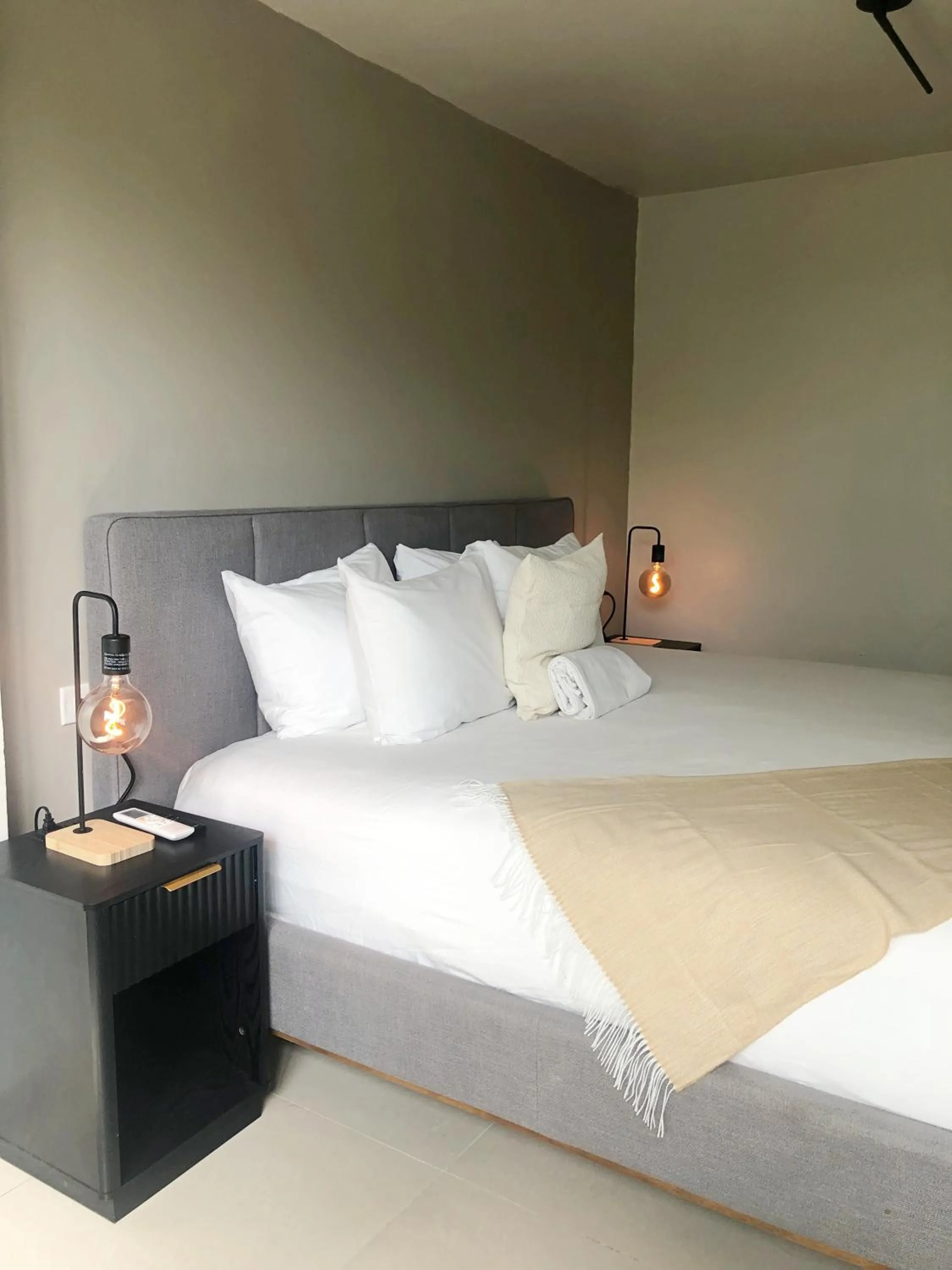 Bed in Aura House Isla Verde