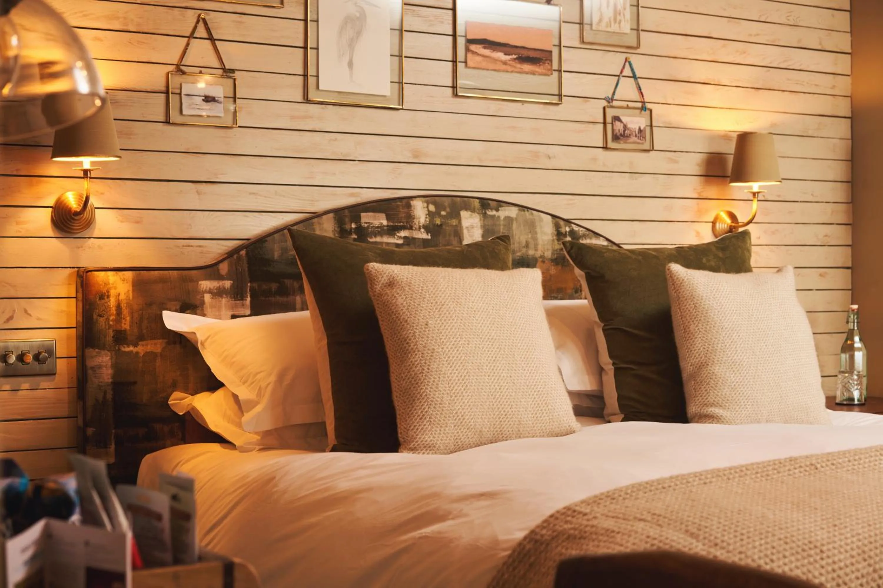 Bed in The Rising Sun