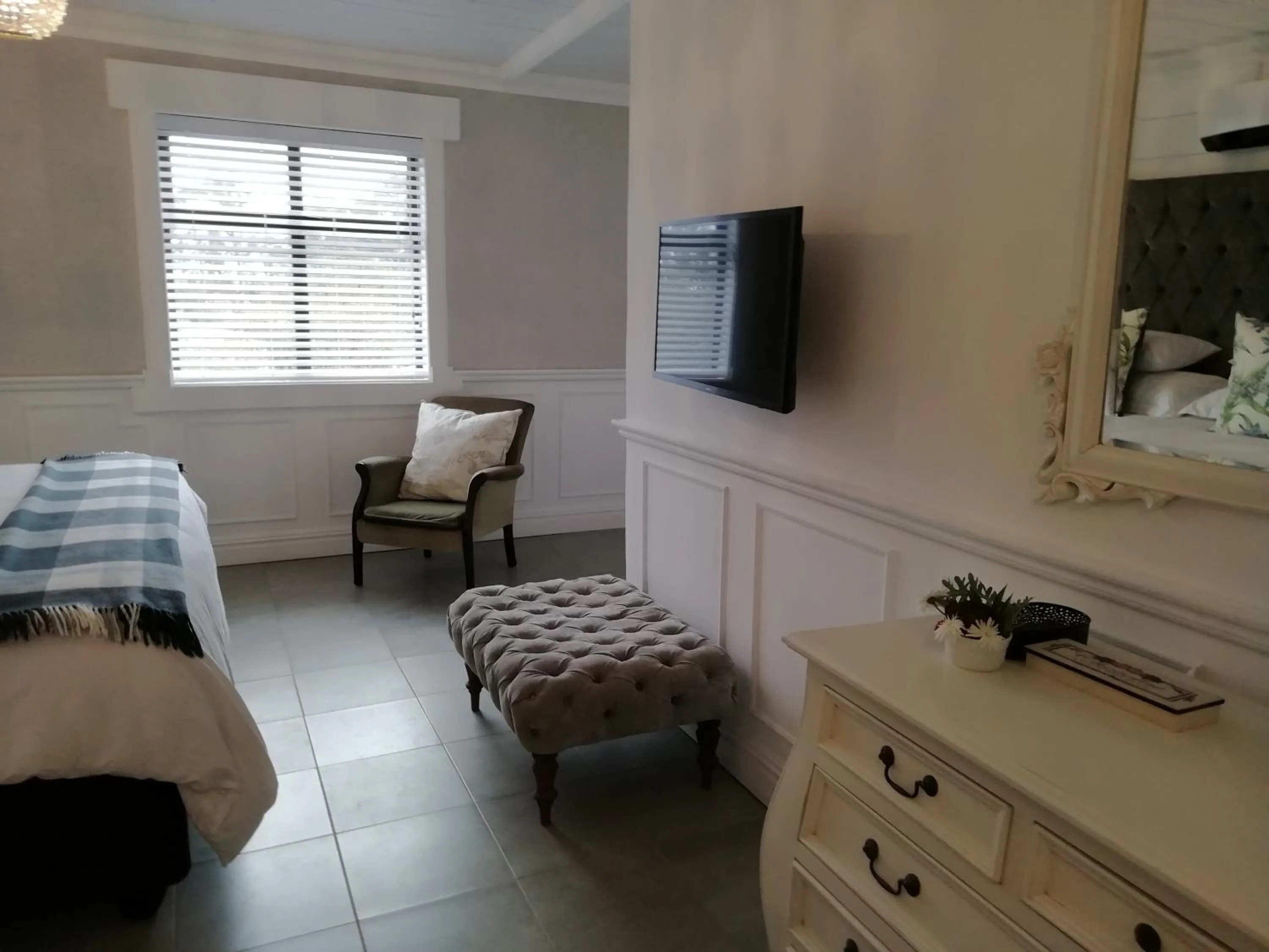 TV and multimedia, Bed in Linda se Dop