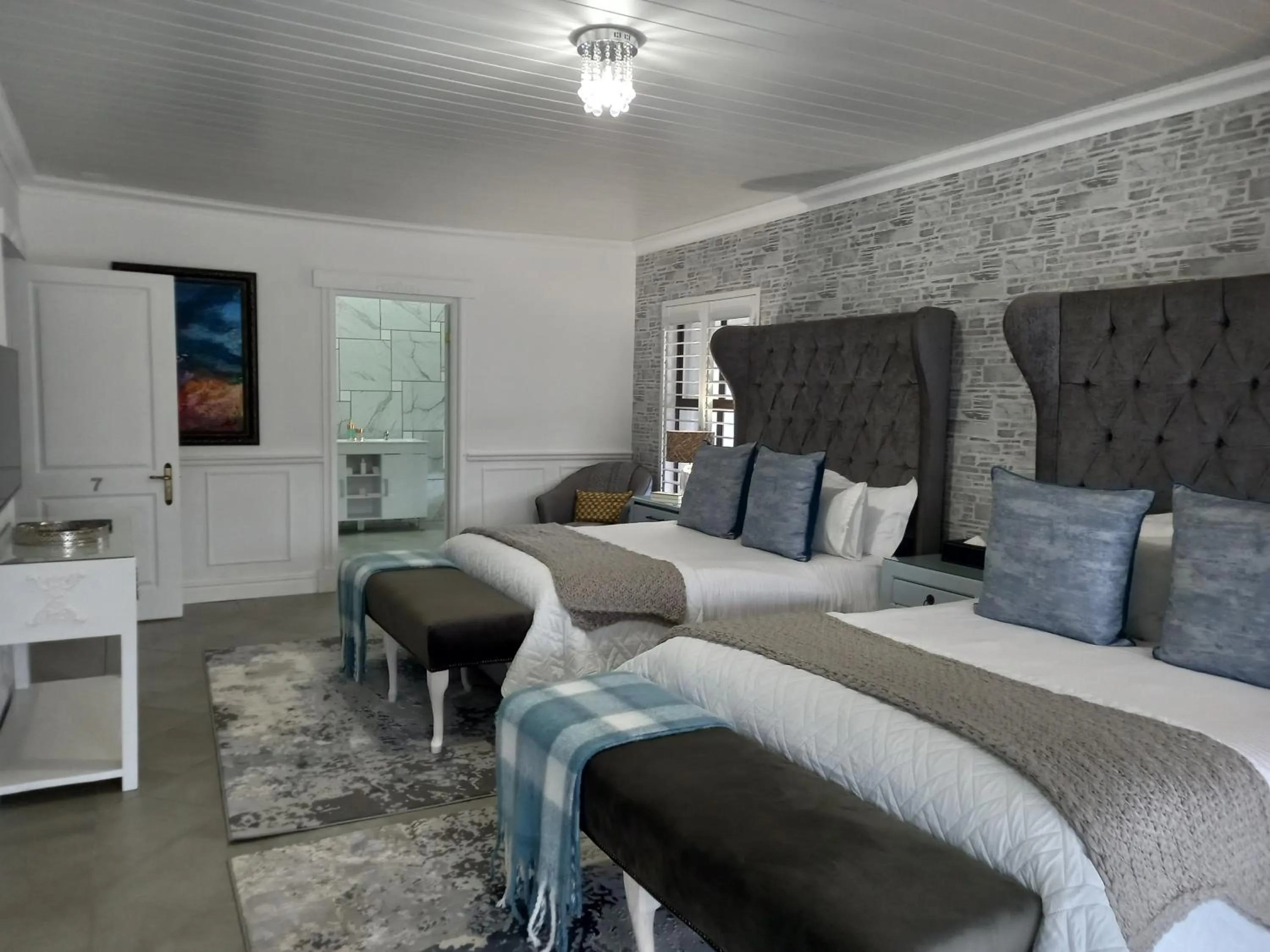 Family, Bed in Linda se Dop