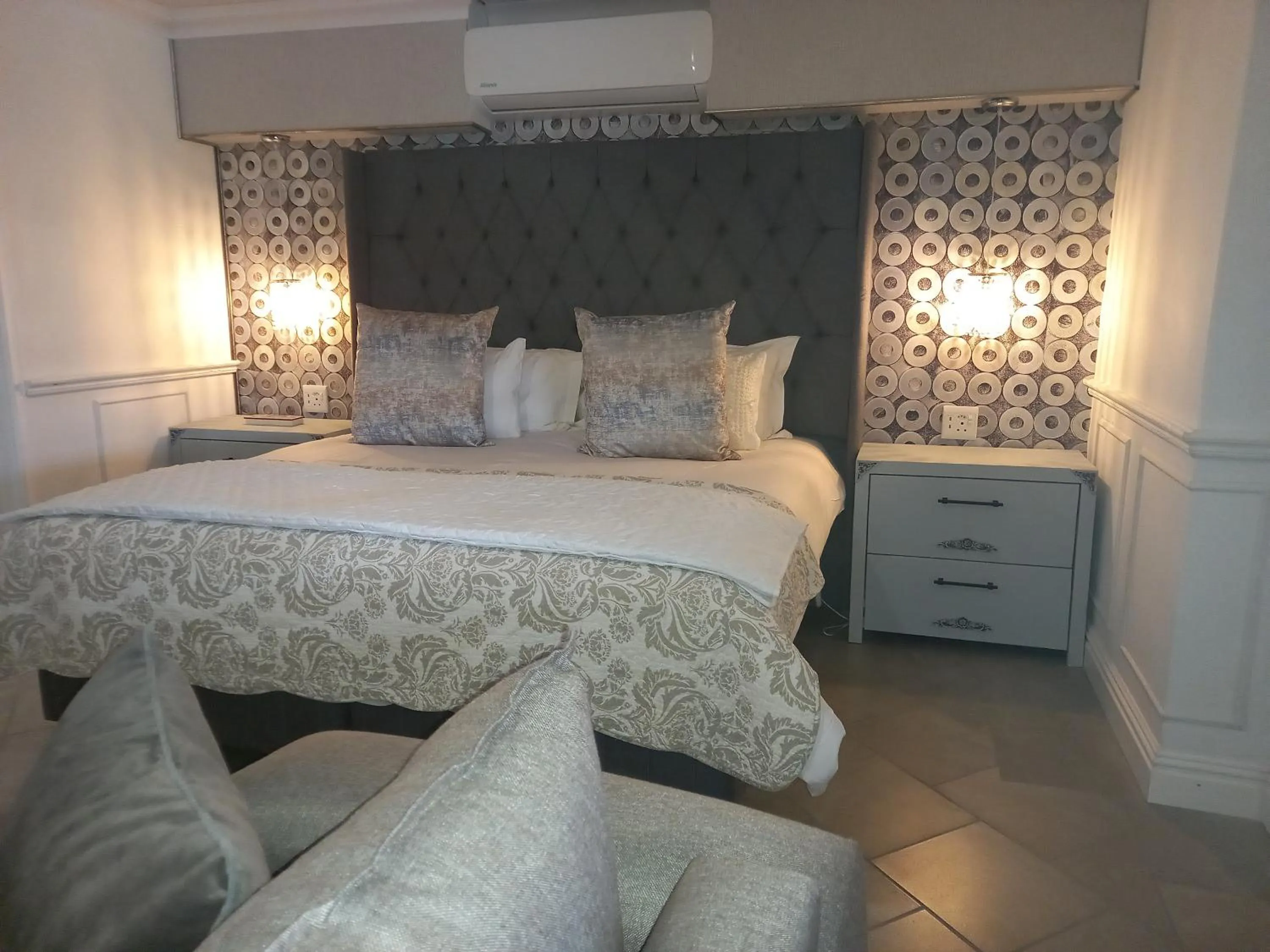 Photo of the whole room, Bed in Linda se Dop