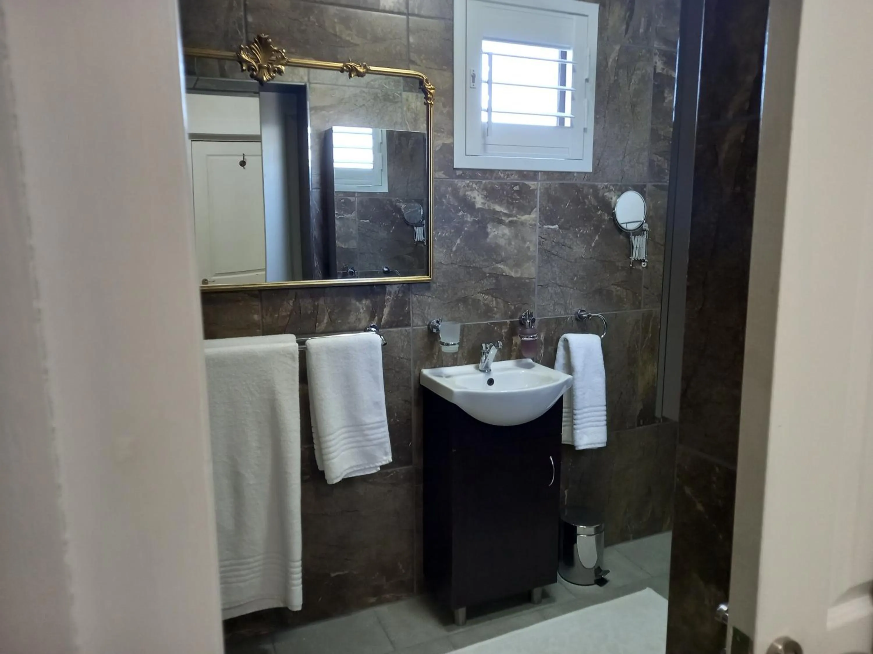 Bathroom in Linda se Dop