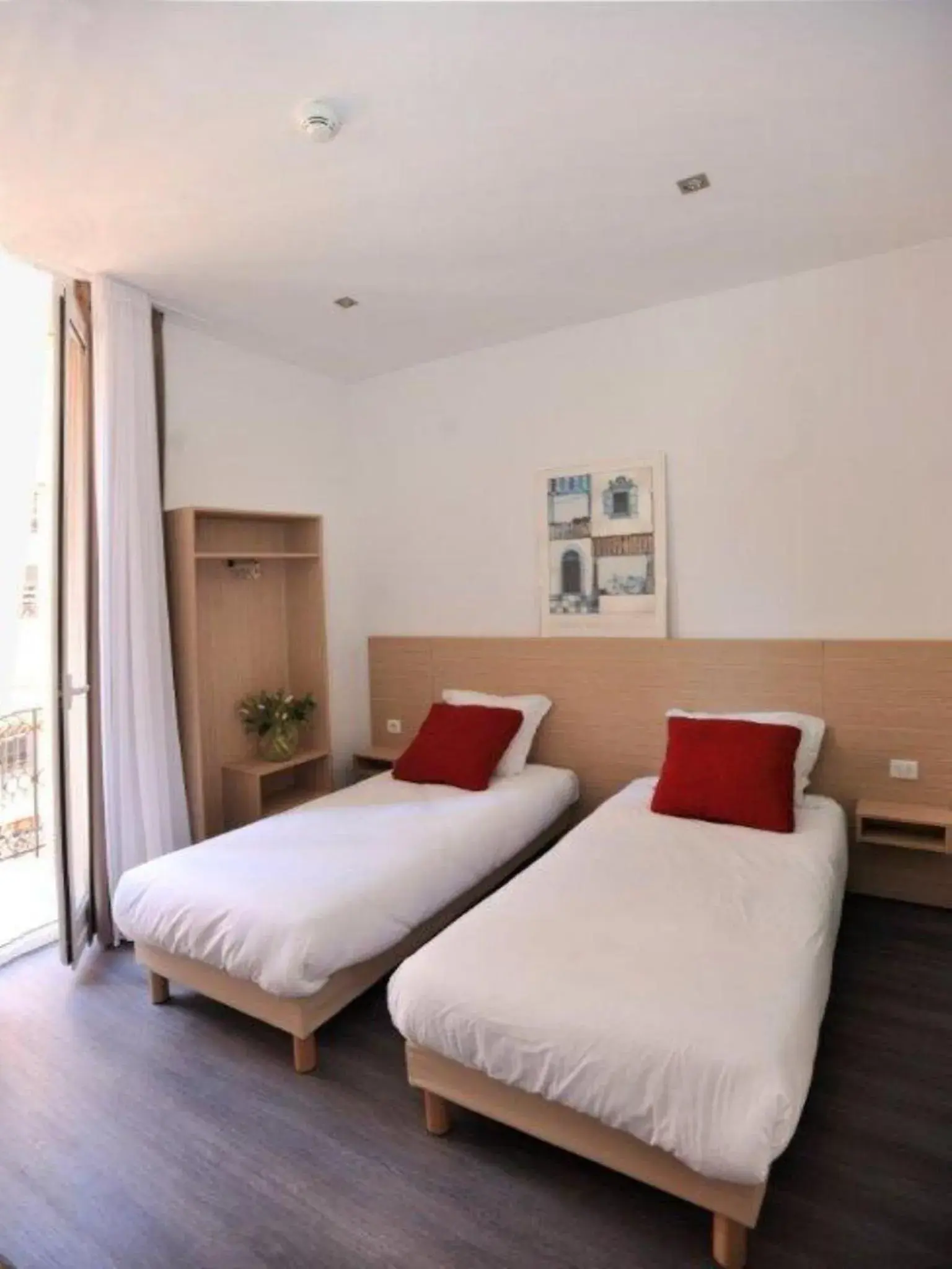 Standard Twin Room in Hôtel de France Standard Twin Room in Hôtel de France