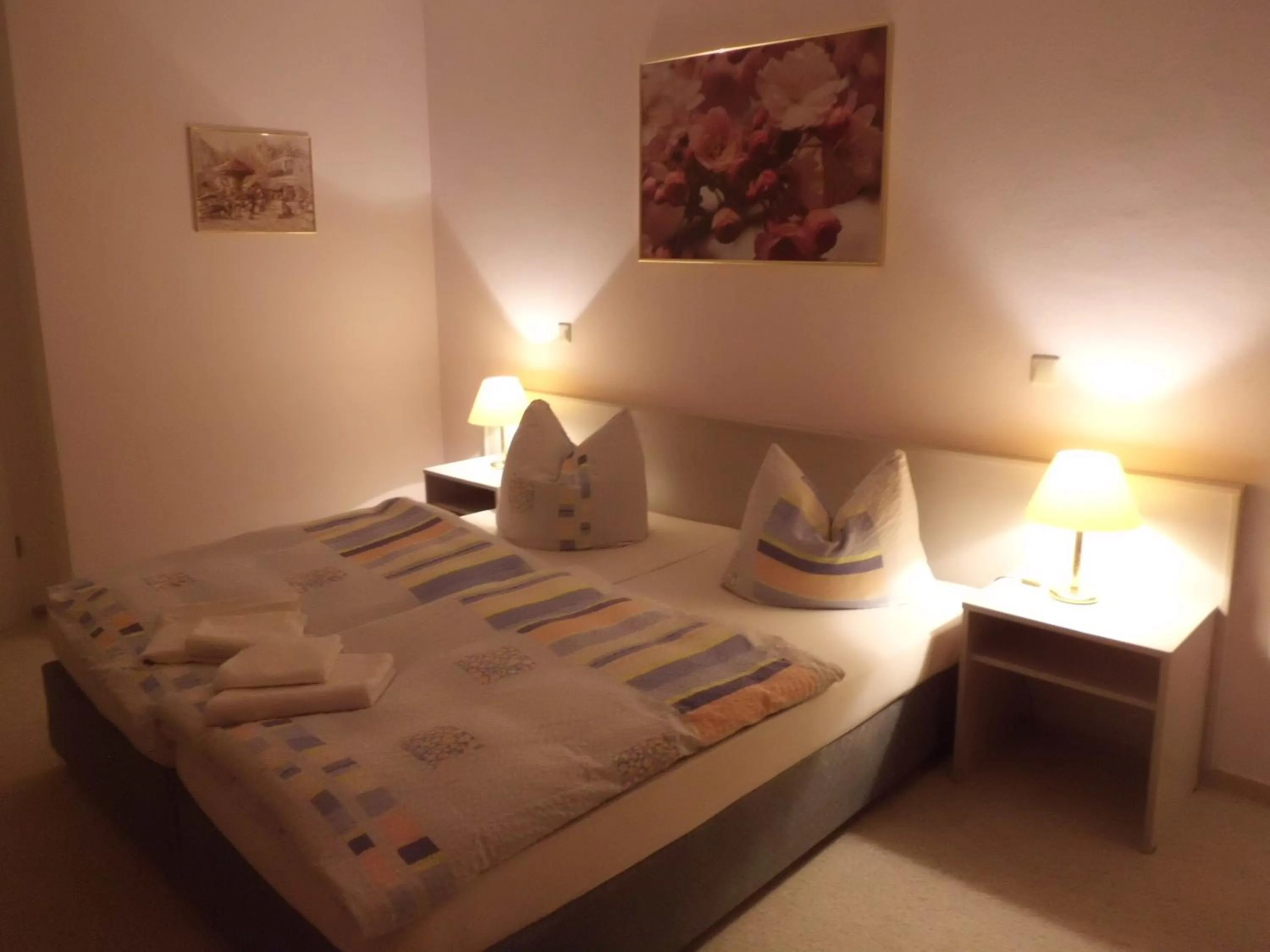 Bed in Pension "Parkhotel" Blankenhain