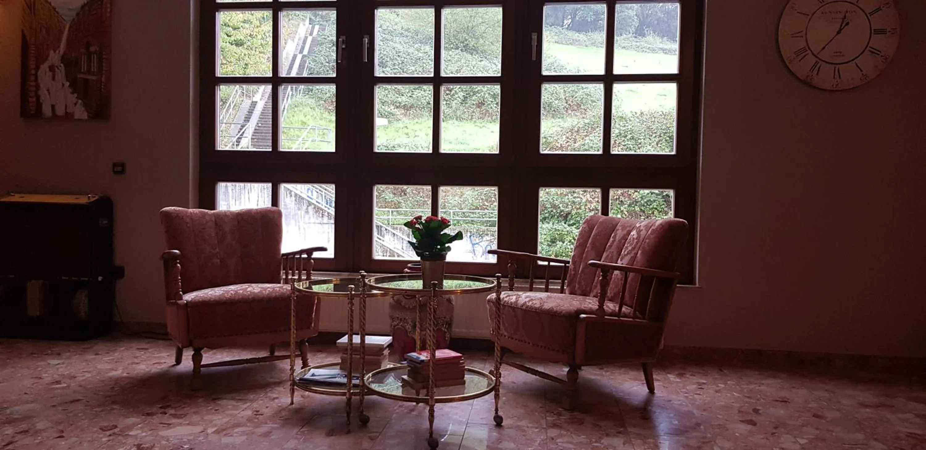 Seating area in Hotel Zum Deutschen Eck
