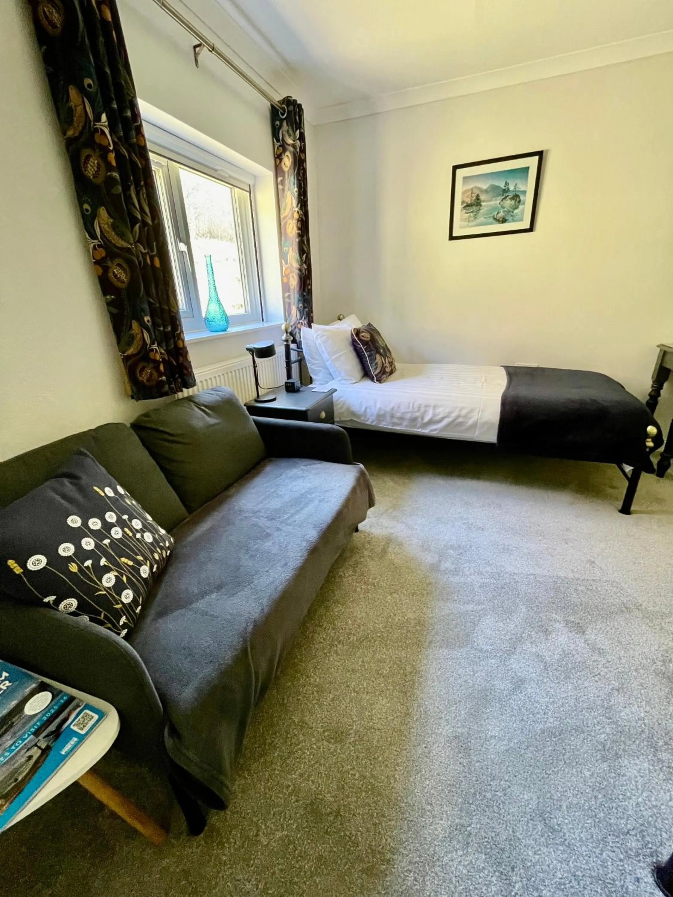 Lundie View B & B