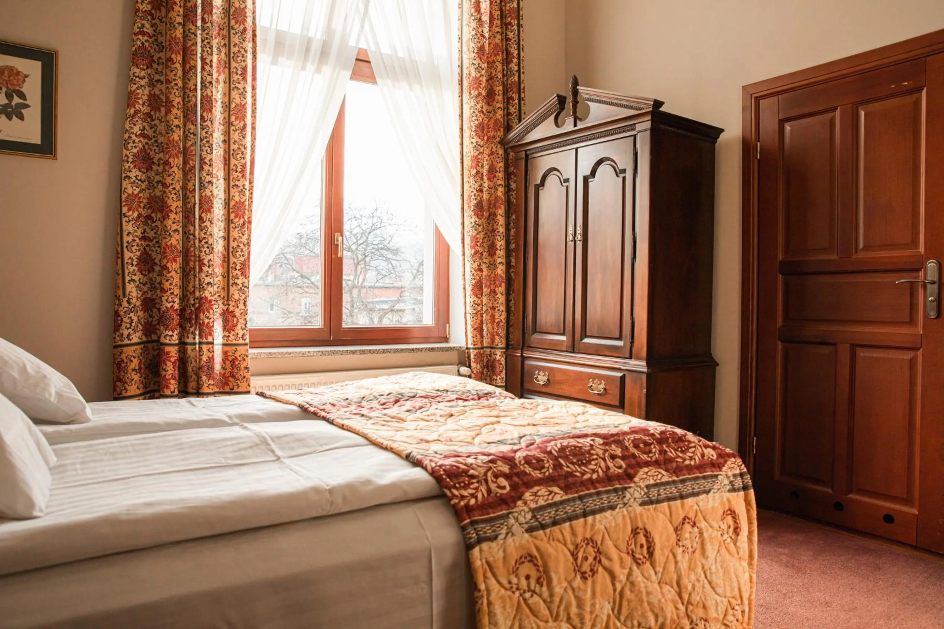 Bed in Pałac Bielawa