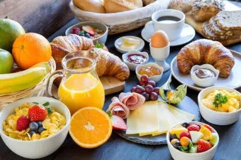 Breakfast in Vactional Villa Dha Phase 6 Lahore ,Three Bed Room Full House Breakfast in Vactional Villa Dha Phase 6 Lahore ,Three Bed Room Full House