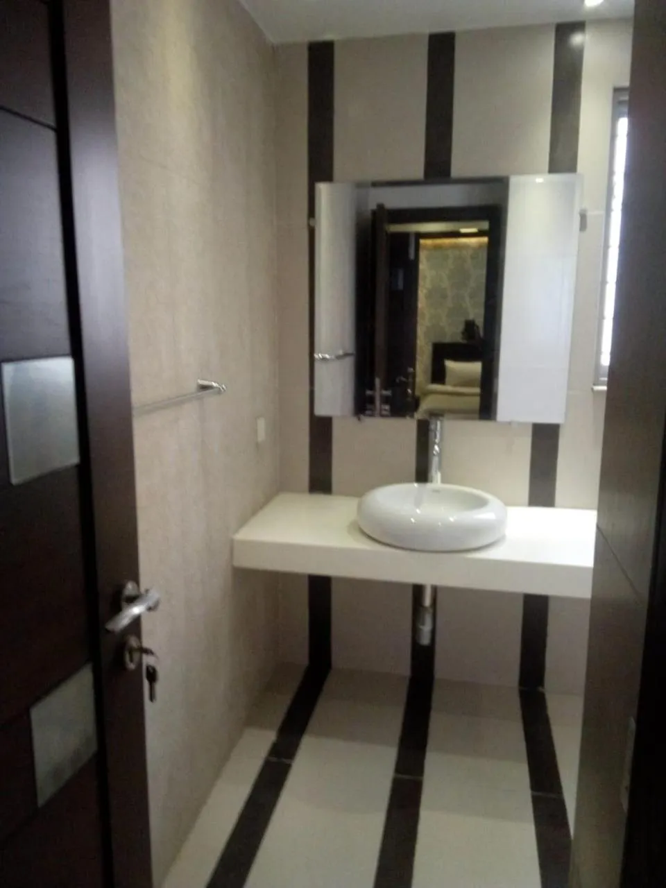 Vactional Villa Dha Phase 6 Lahore ,Three Bed Room Full House