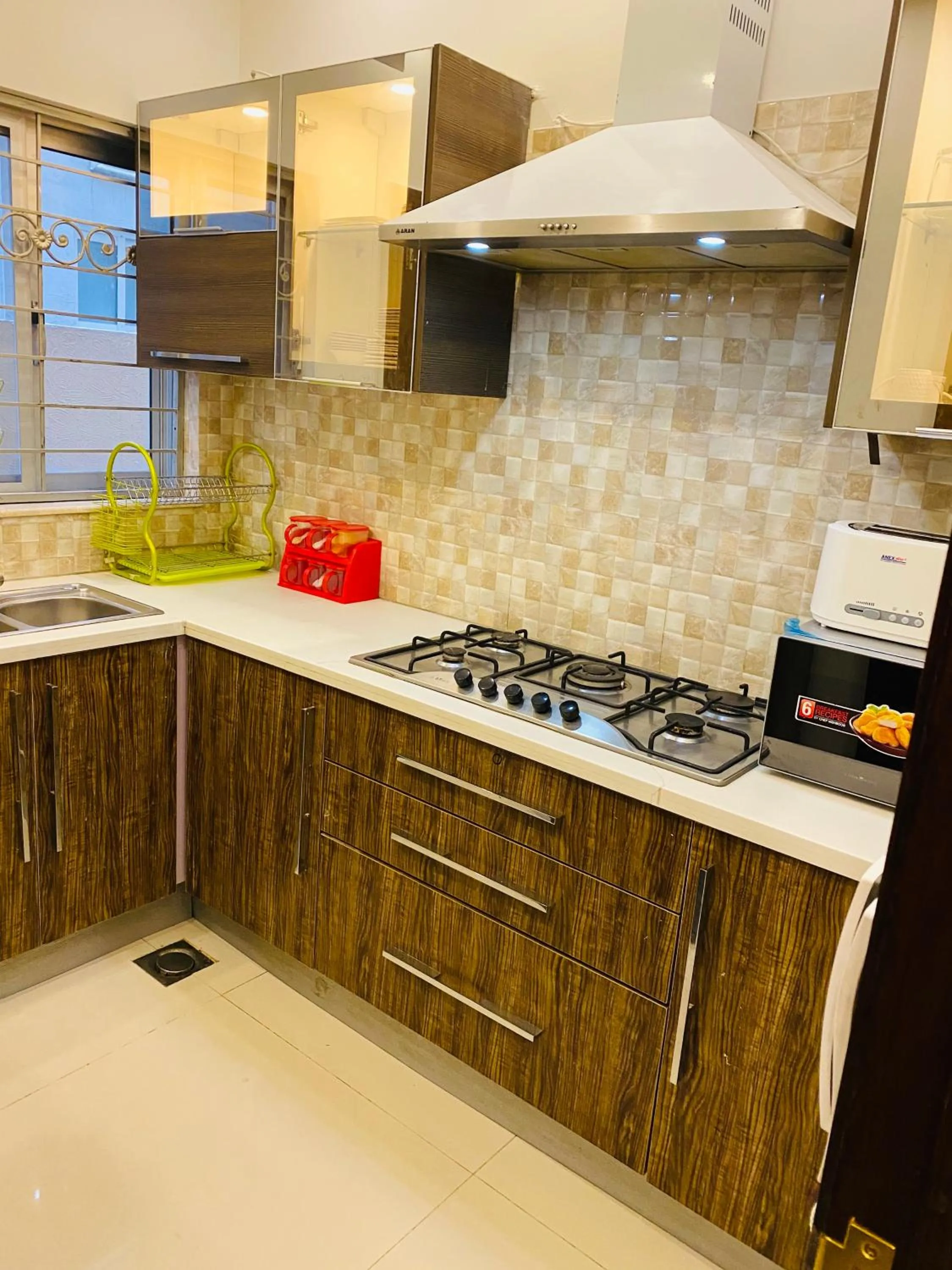 Vactional Villa Dha Phase 6 Lahore ,Three Bed Room Full House