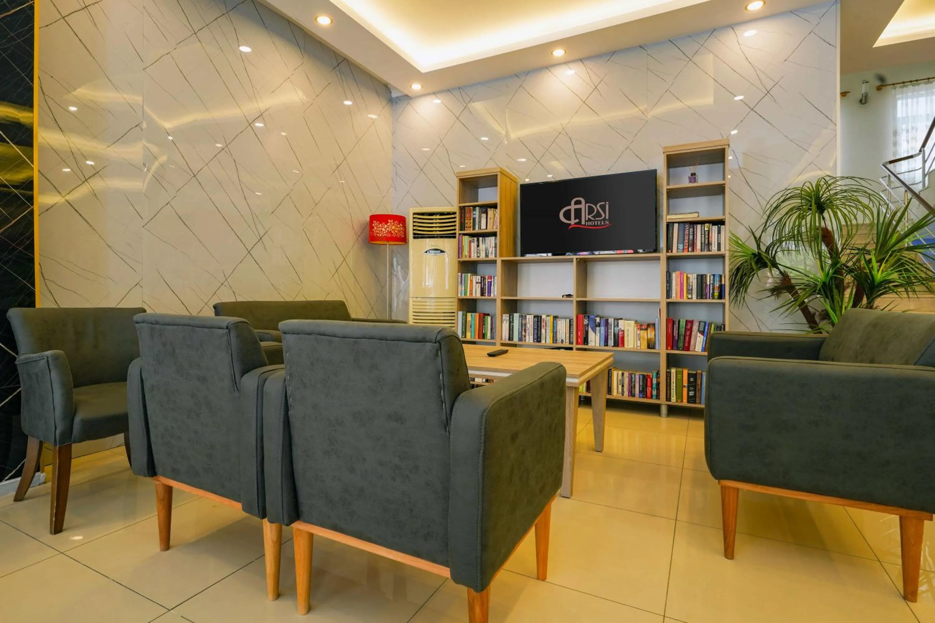 Library in Kleopatra Arsi Hotel