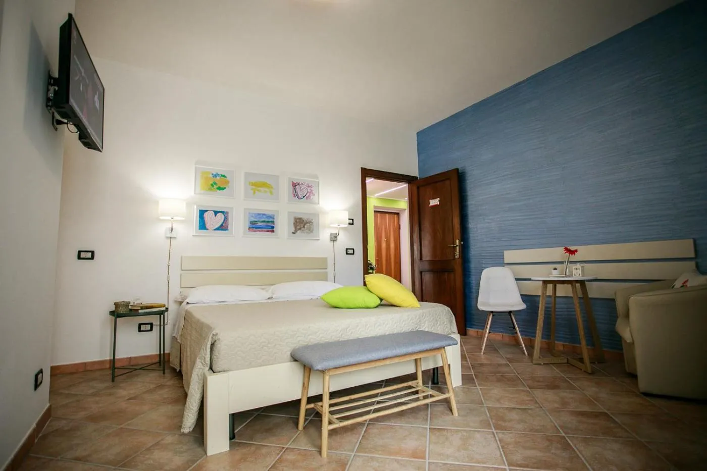 Photo of the whole room, Bed in B&B Scirocco House