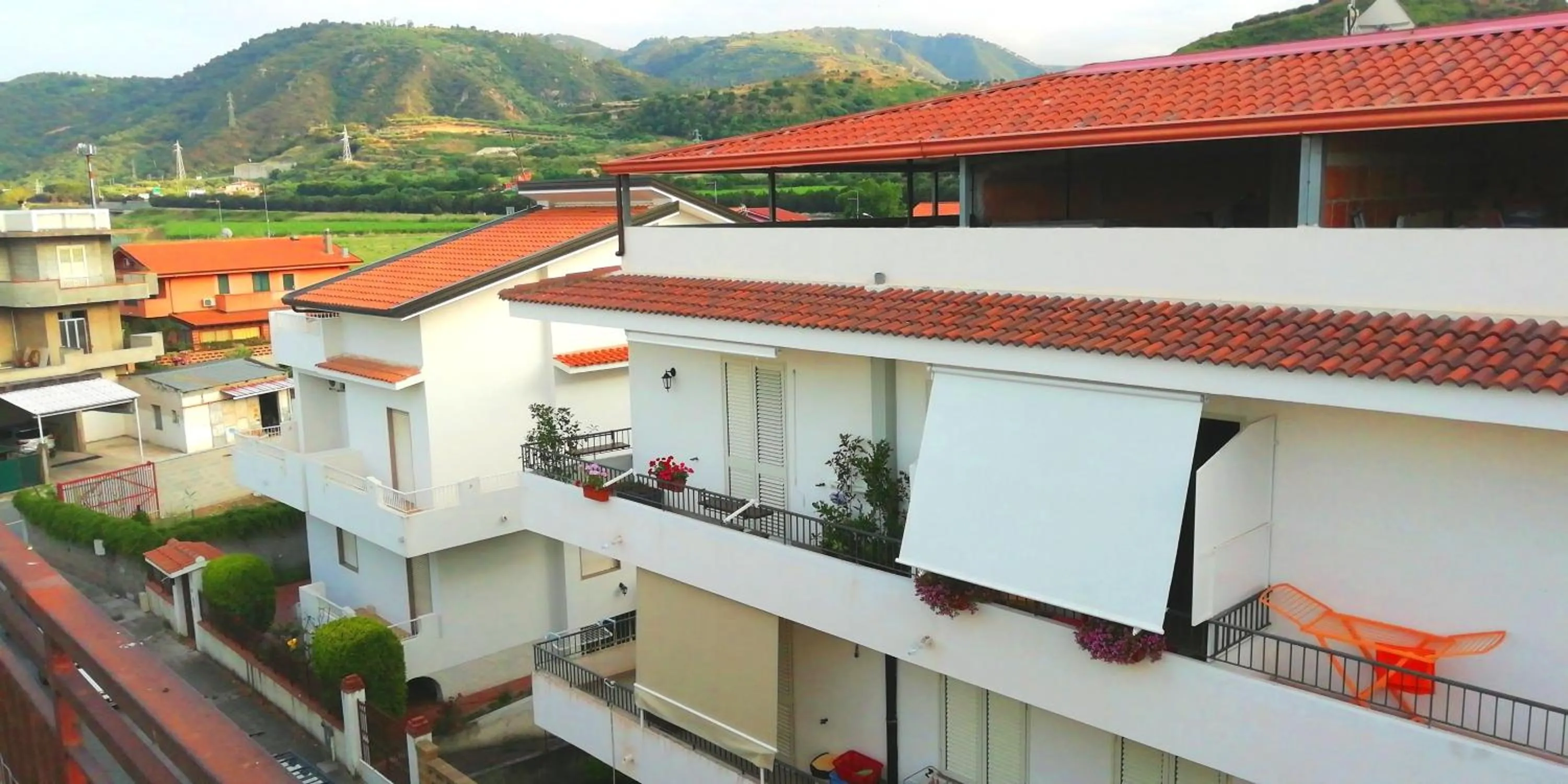 Neighbourhood in B&B Scirocco House