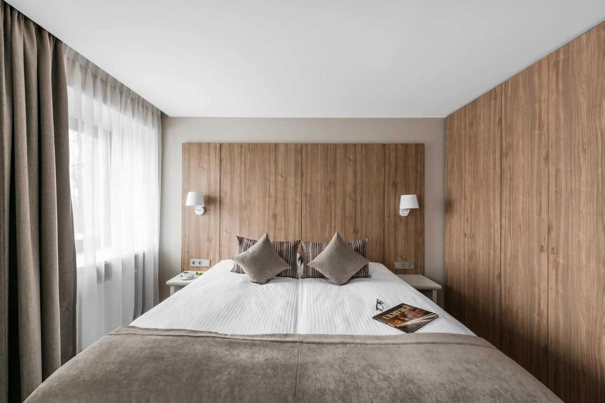 Bedroom, Bed in Big Stone