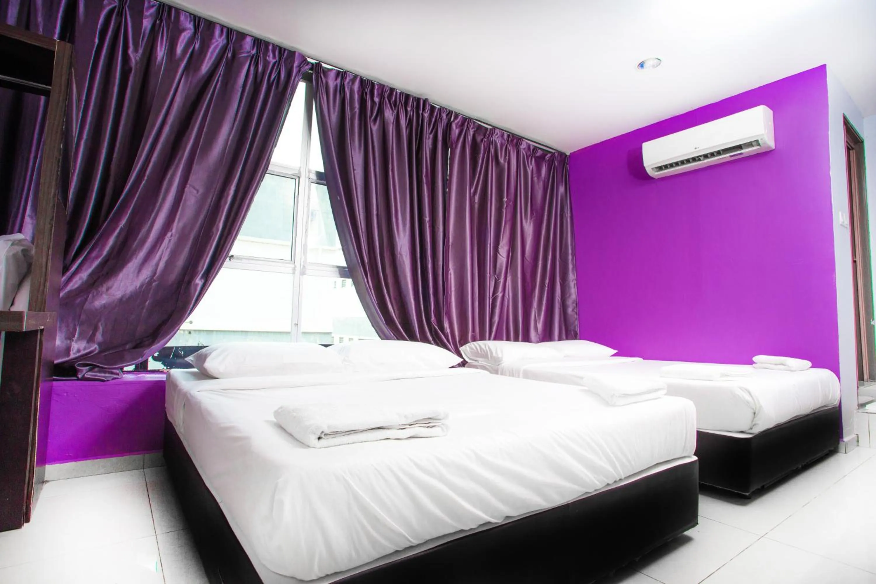 Bed in SMART HOTEL SEKSYEN 15 SHAH ALAM