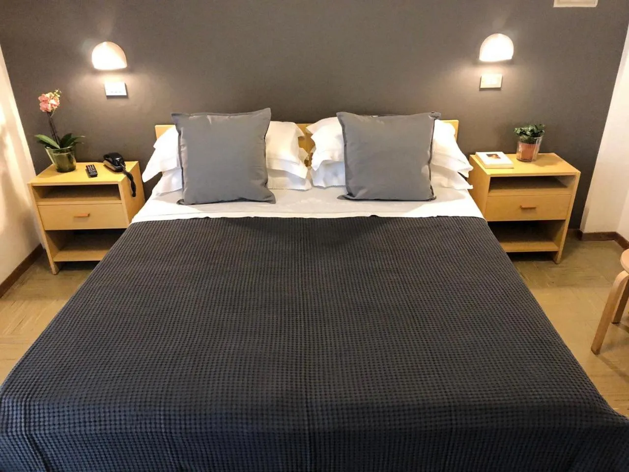 Bedroom, Bed in Hotel Aplo - Breakfast Experience