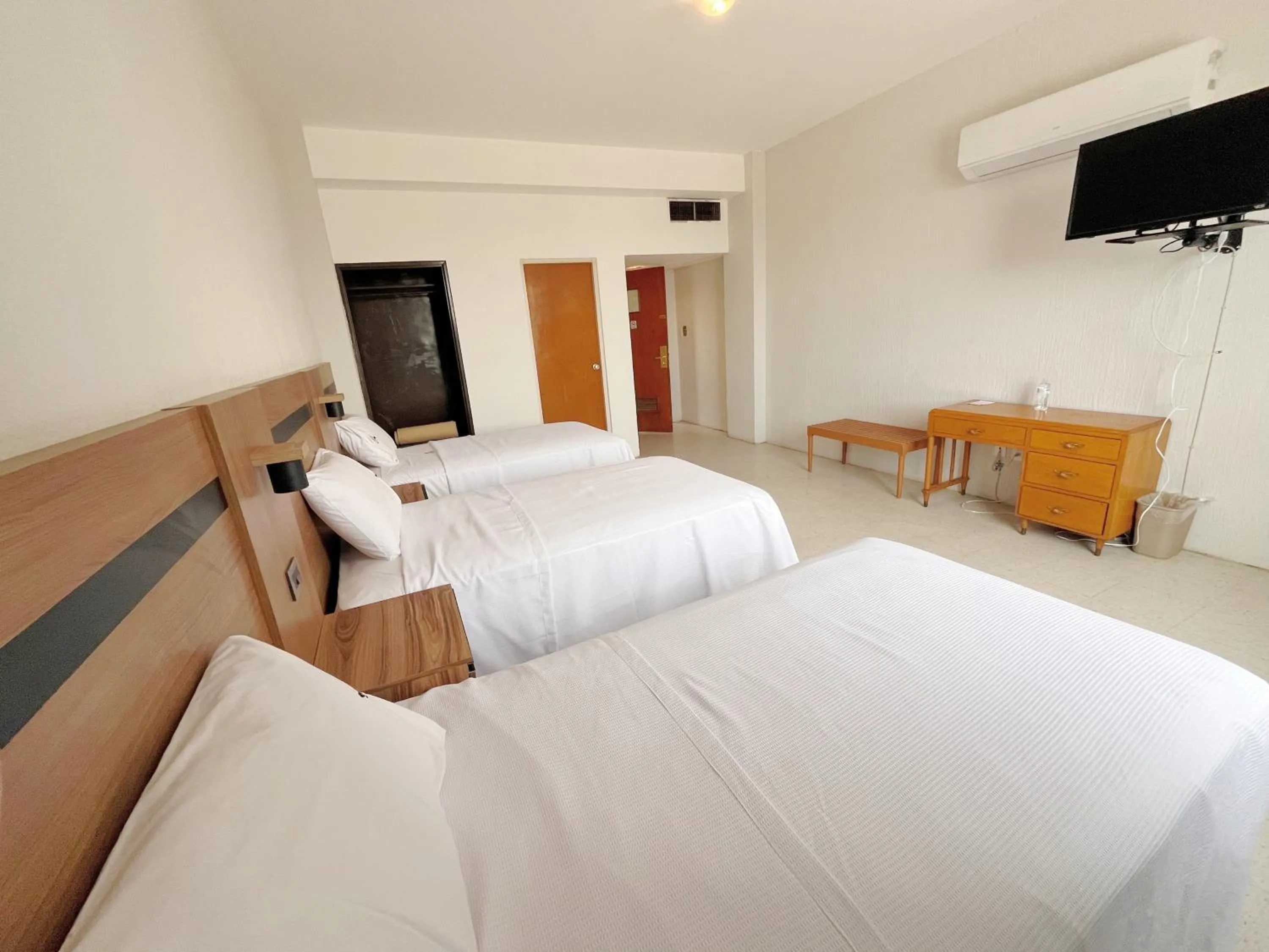 Bed in Hotel Calvete