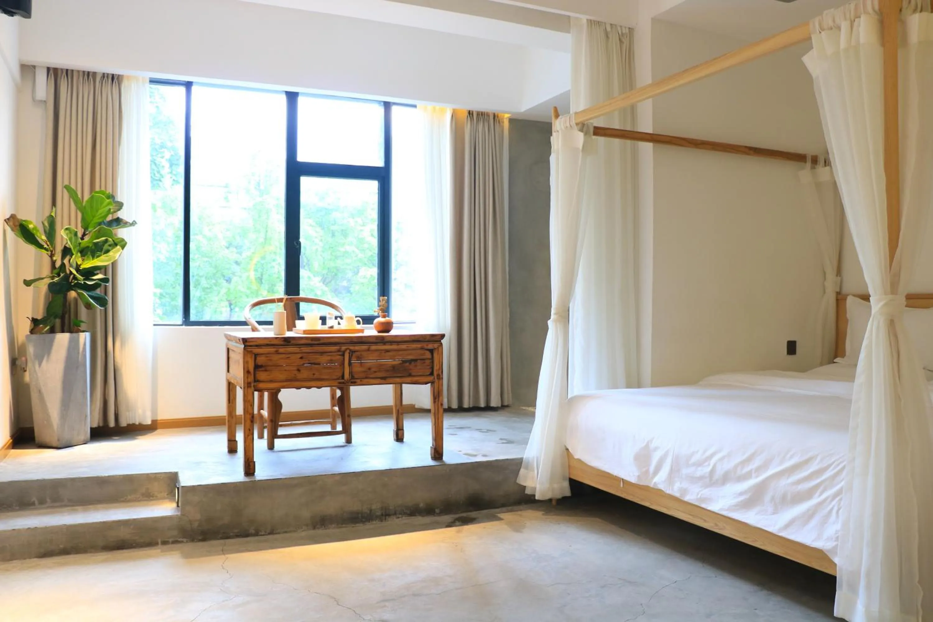 Bed in Moonlight Hotel