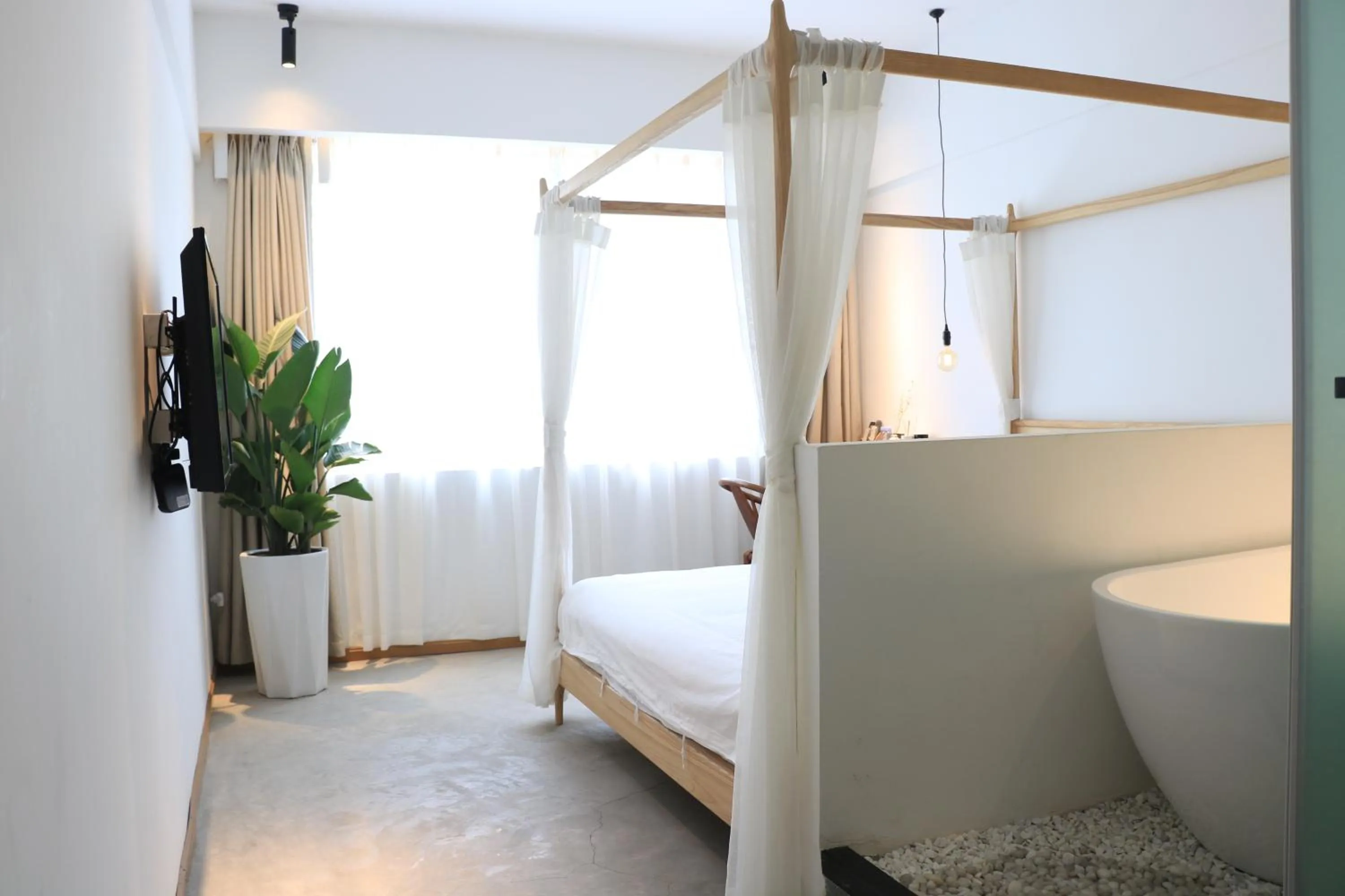 Bed in Moonlight Hotel