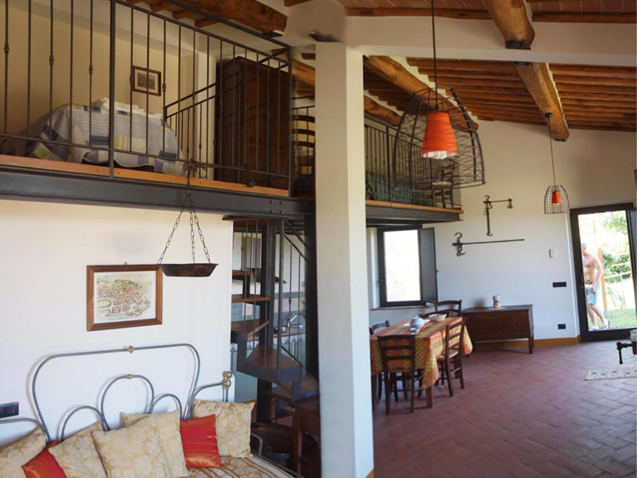 Photo of the whole room in La Fornace di San Galgano