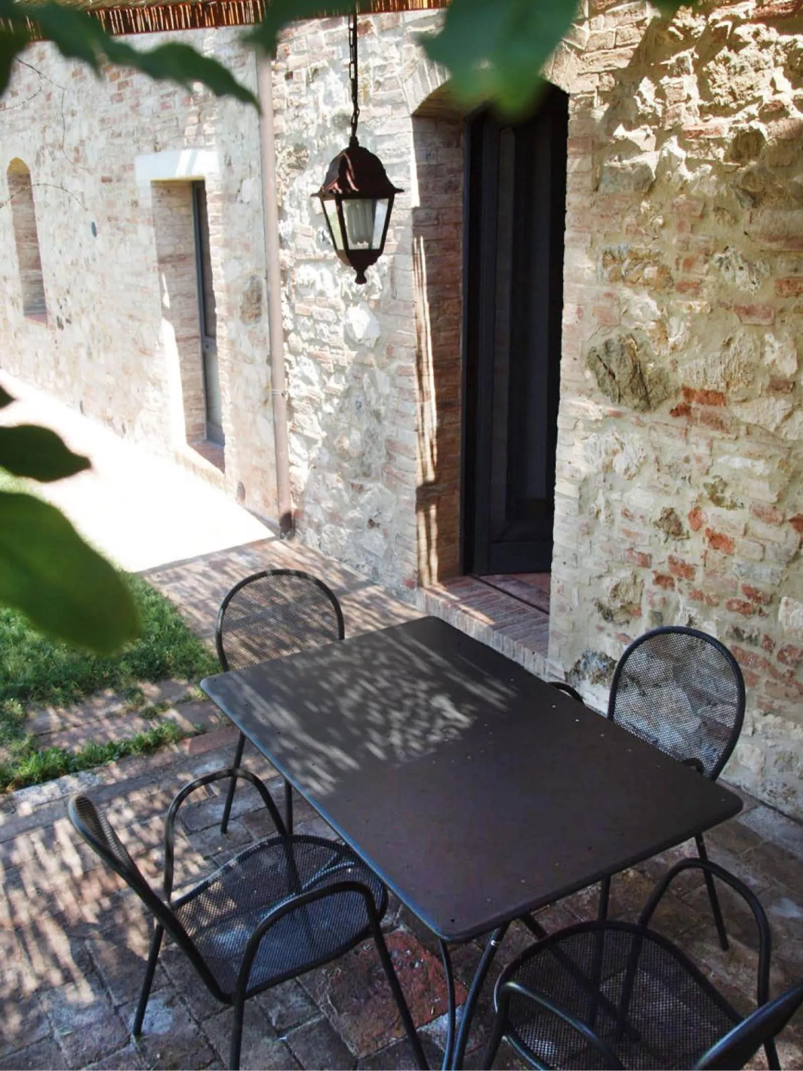 Patio in La Fornace di San Galgano