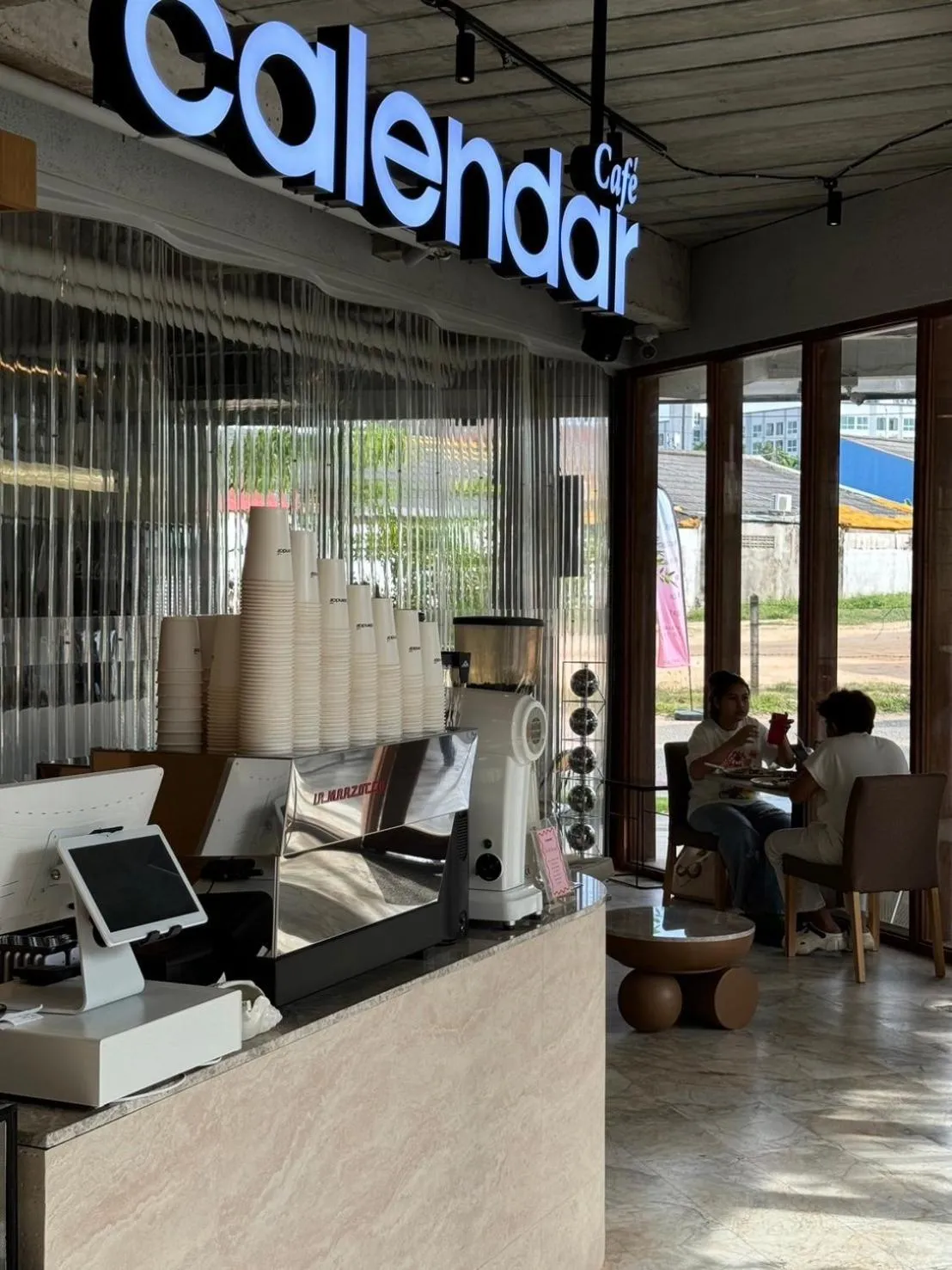 Restaurant/places to eat in Prima House Pattaya