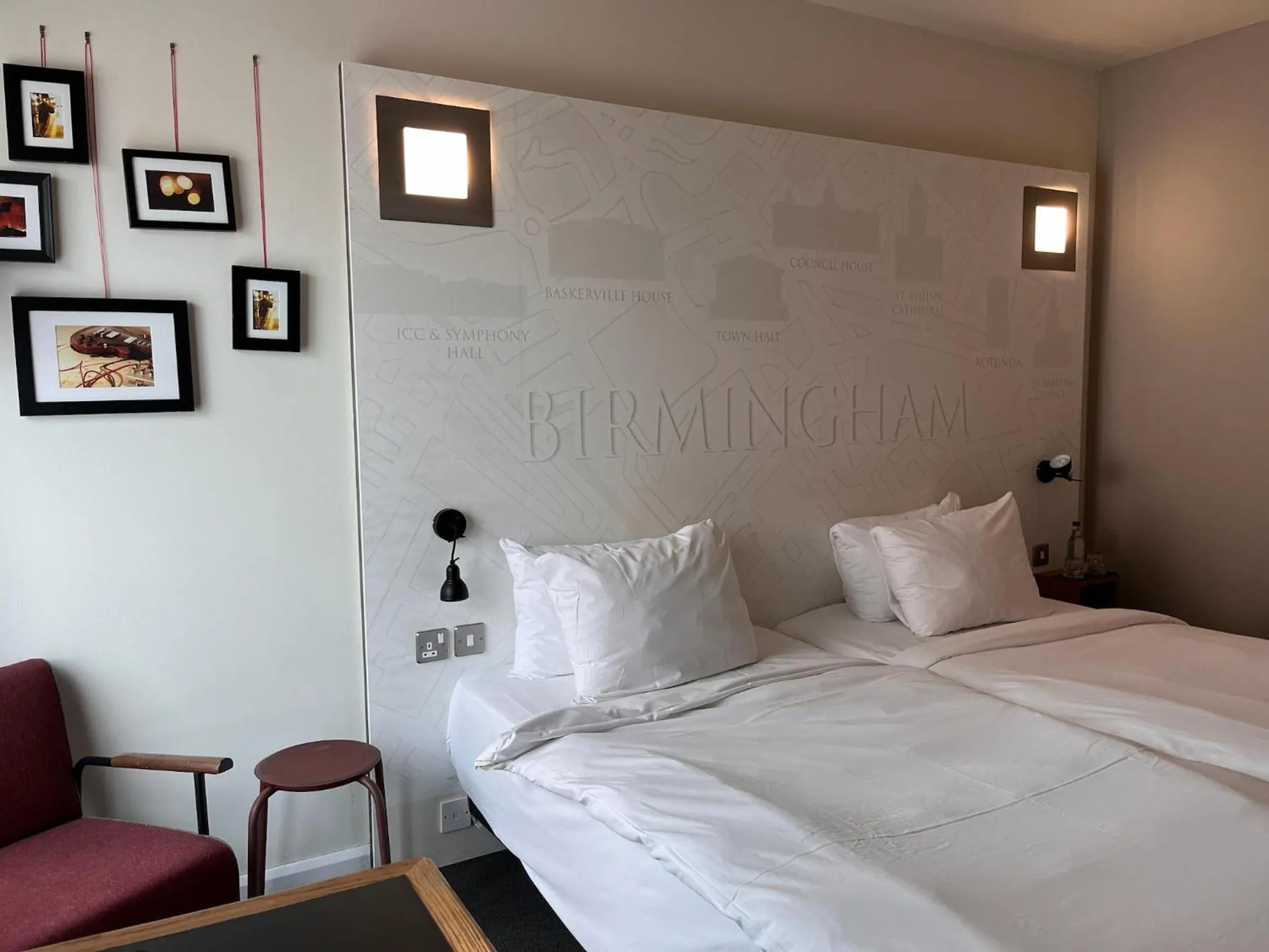 Photo of the whole room, Bed in pentahotel Birmingham