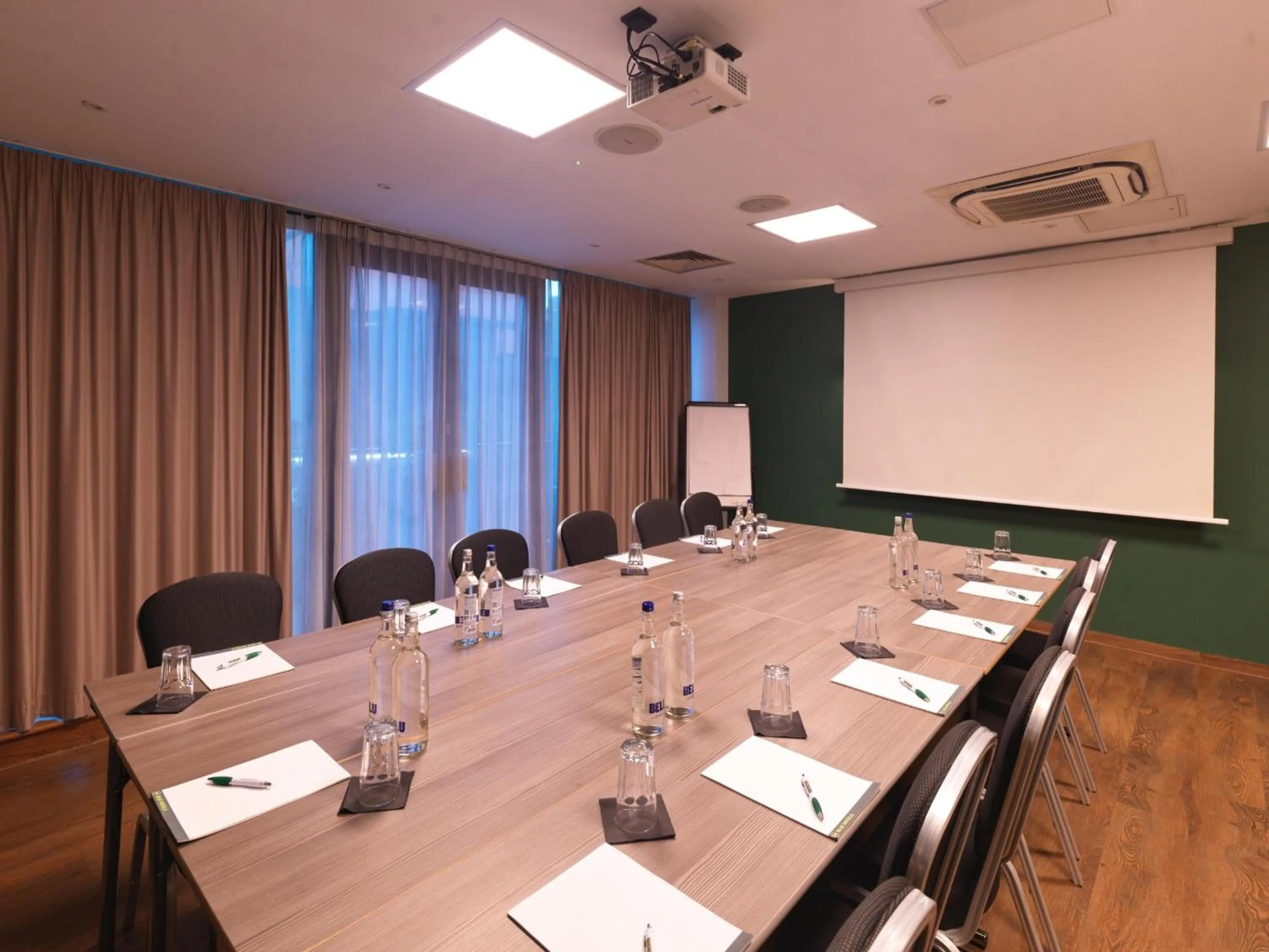 Meeting/conference room in B&B HOTEL Birmingham Centre