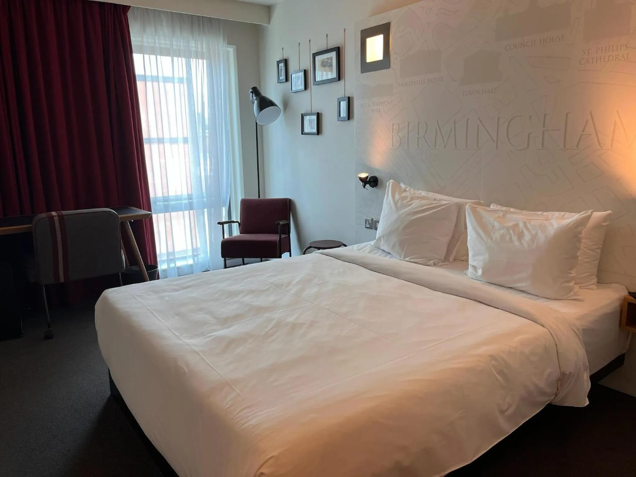 Photo of the whole room, Bed in pentahotel Birmingham