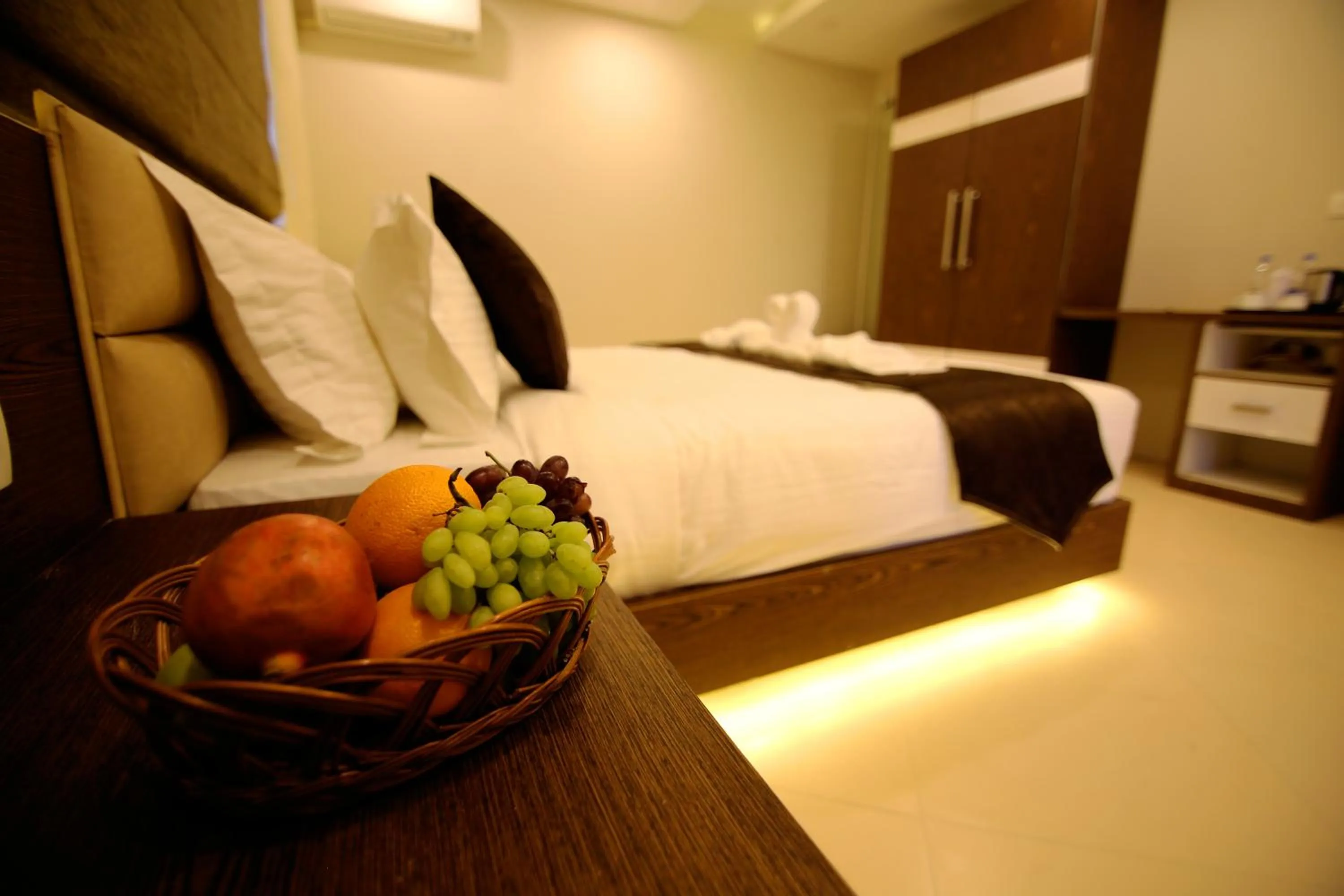 Bedroom, Bed in Hotel Le Sapphire