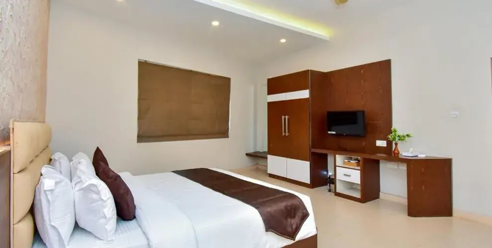 Bed in Hotel Le Sapphire Bed in Hotel Le Sapphire