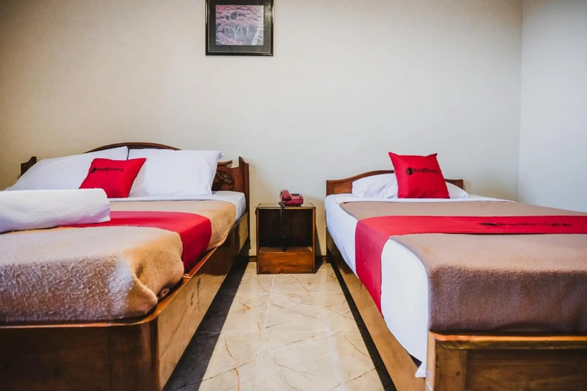 Bedroom, Bed in RedDoorz @ Ungaran Bedroom, Bed in RedDoorz @ Ungaran