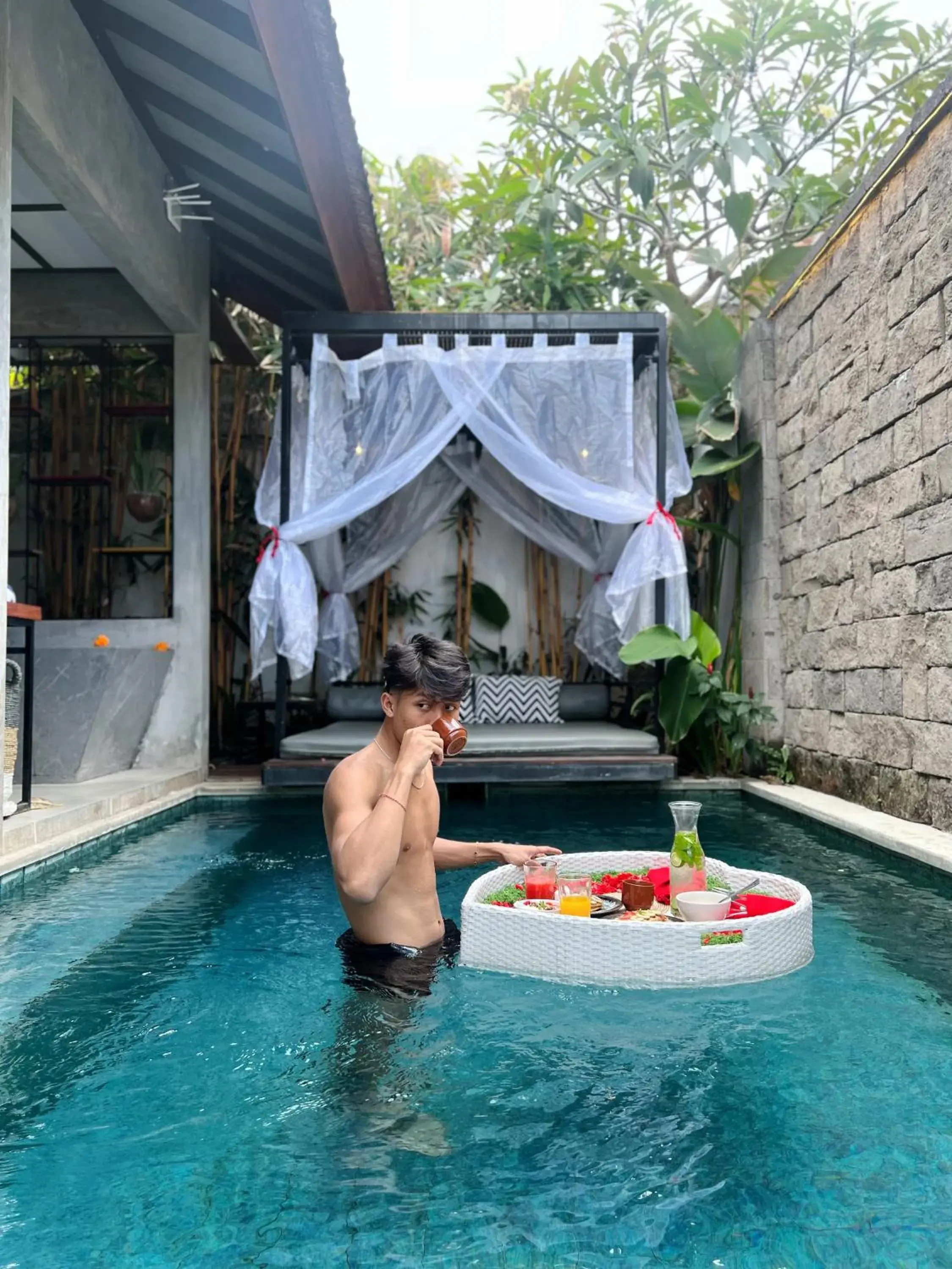 Pool view in Vinna Villa Seminyak by The Wina Resorts Pool view in Vinna Villa Seminyak by The Wina Resorts