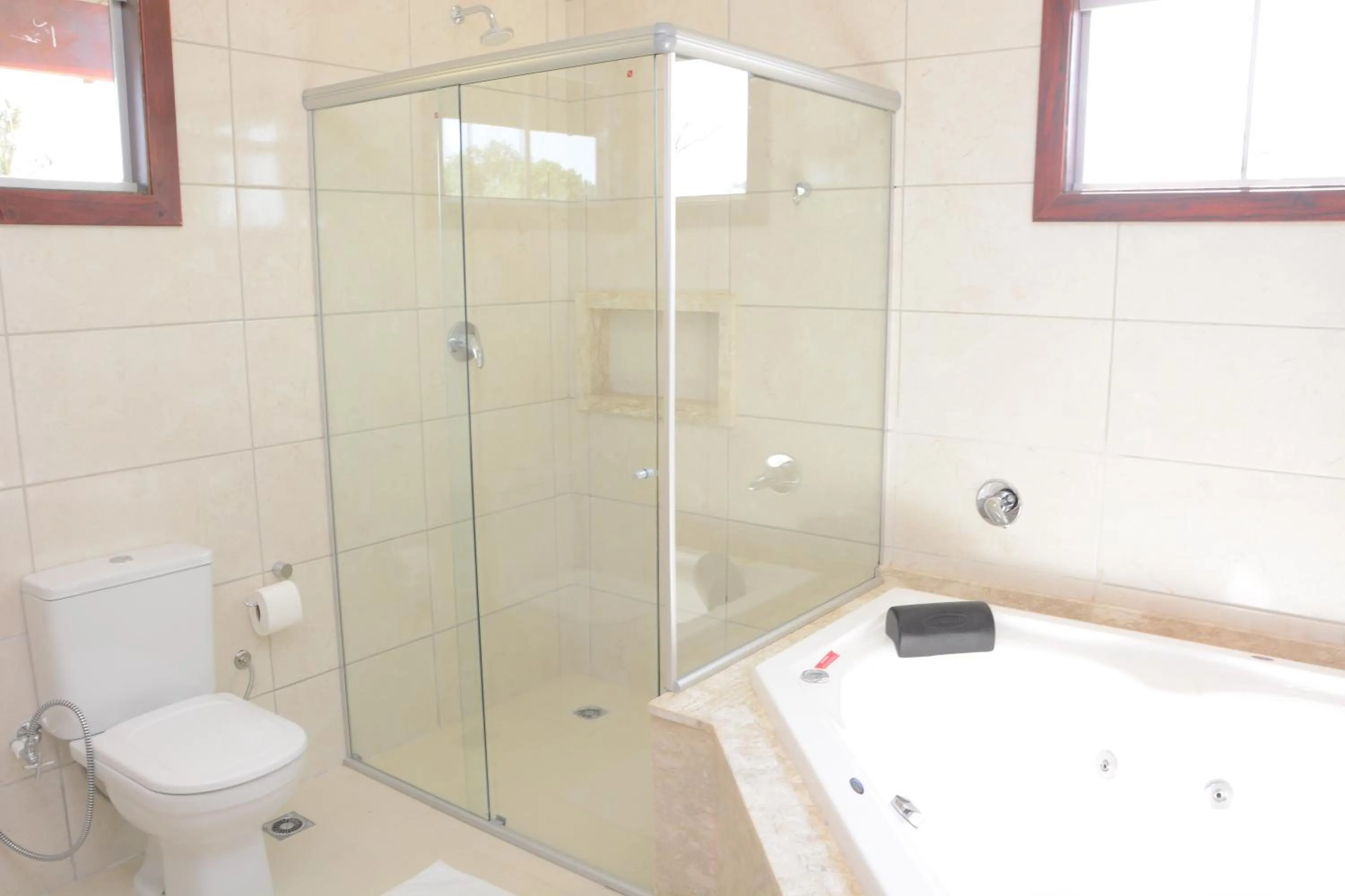 Bathroom in Pousada Piuval