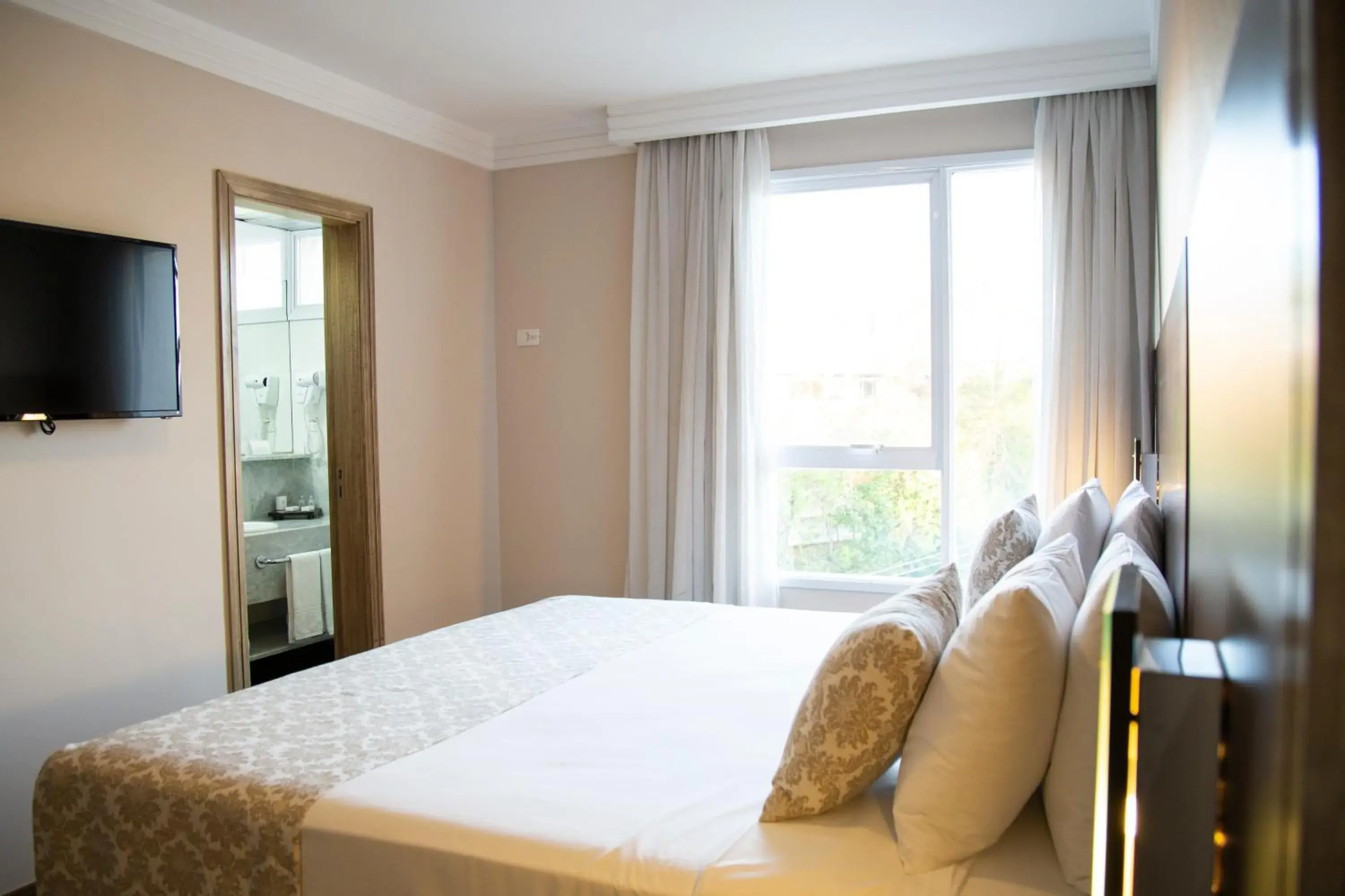 Bed in Hotel Florença Bed in Hotel Florença