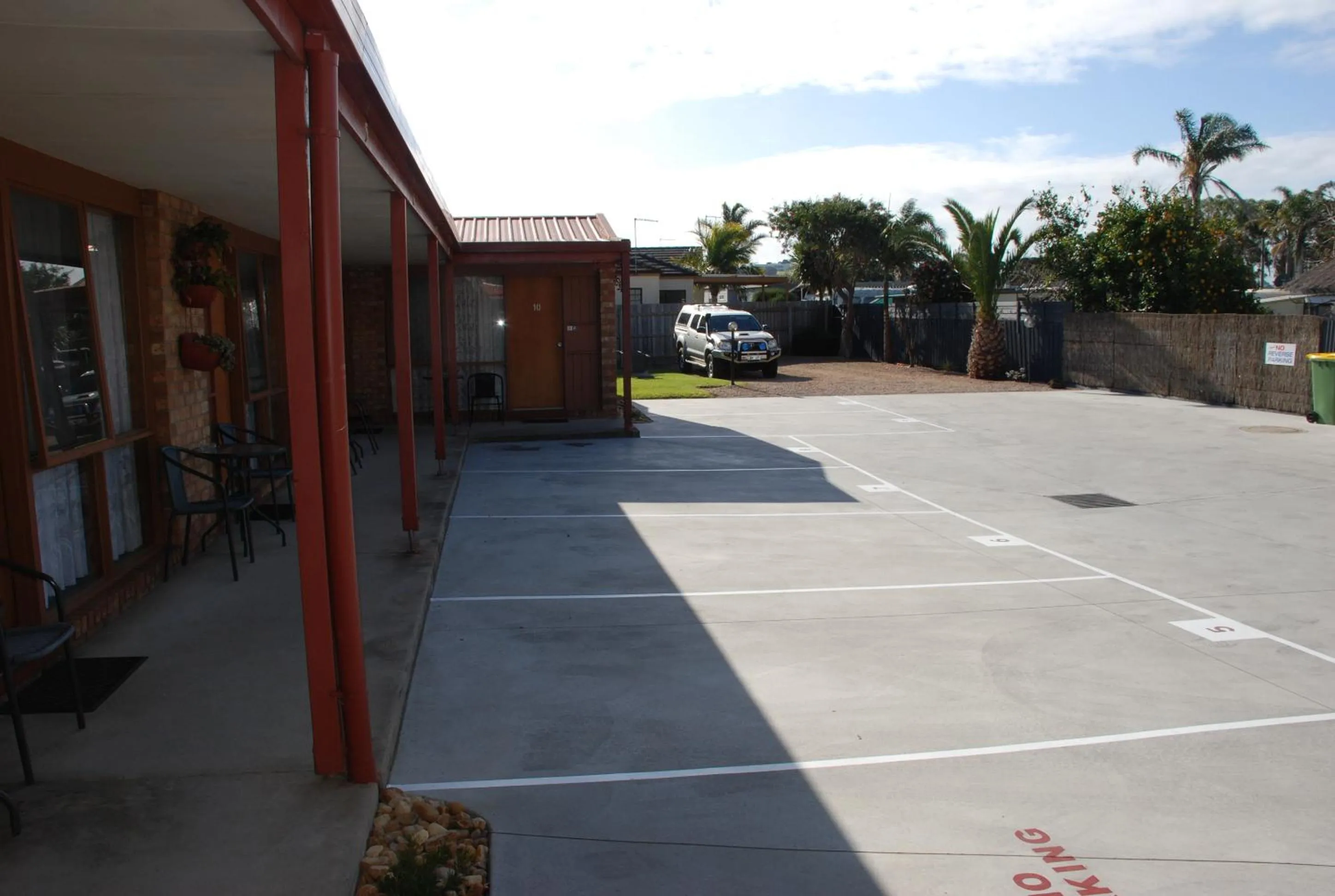 Property building in Cunningham Shore Motel