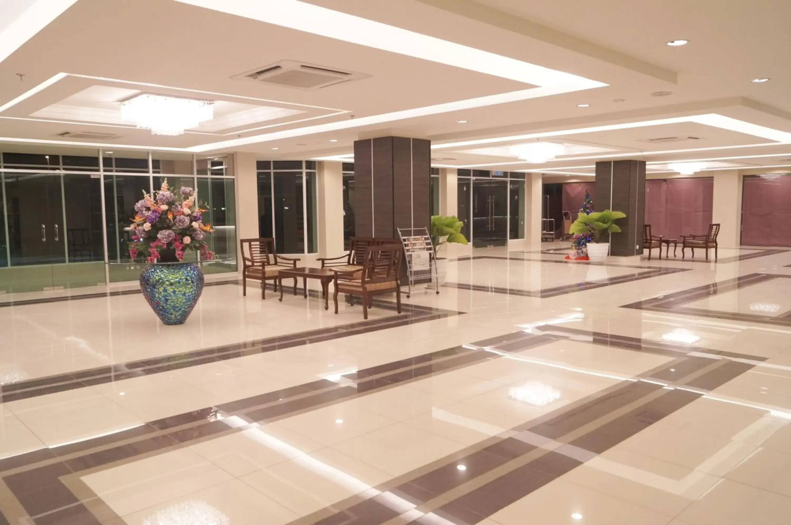 Lobby or reception in MH Sentral Hotel Sg Siput Lobby or reception in MH Sentral Hotel Sg Siput