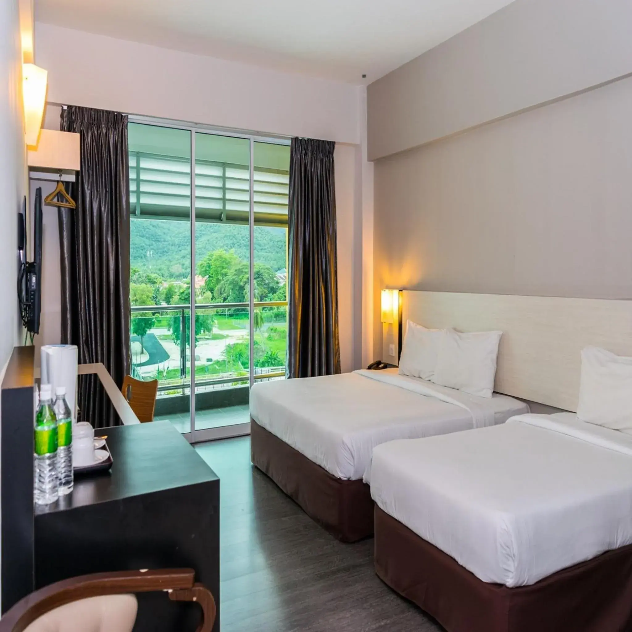 Bedroom in MH Sentral Hotel Sg Siput Bedroom in MH Sentral Hotel Sg Siput