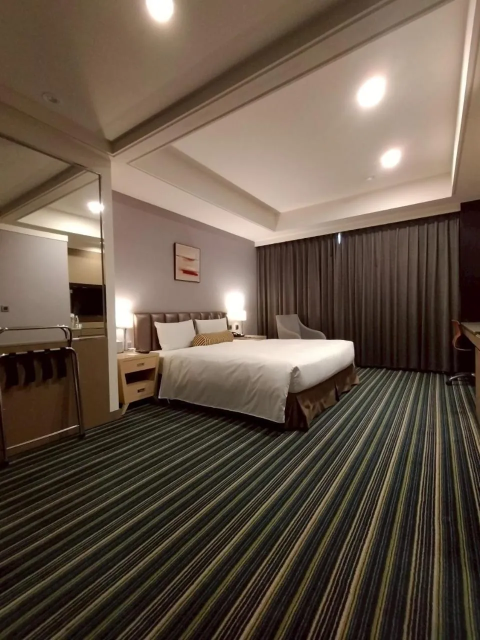 Bed in Urban Hotel33
