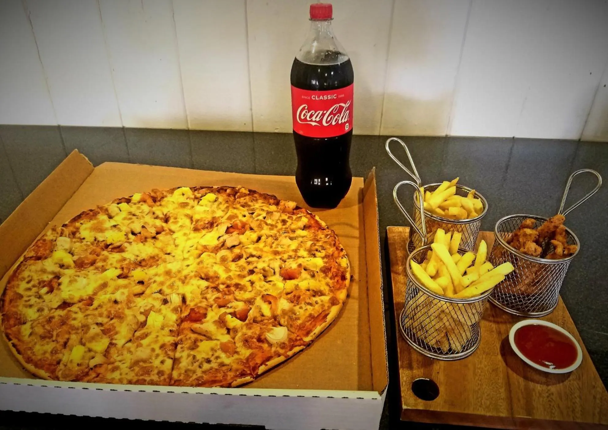 Restaurant/places to eat in Tanoa Rakiraki Hotel