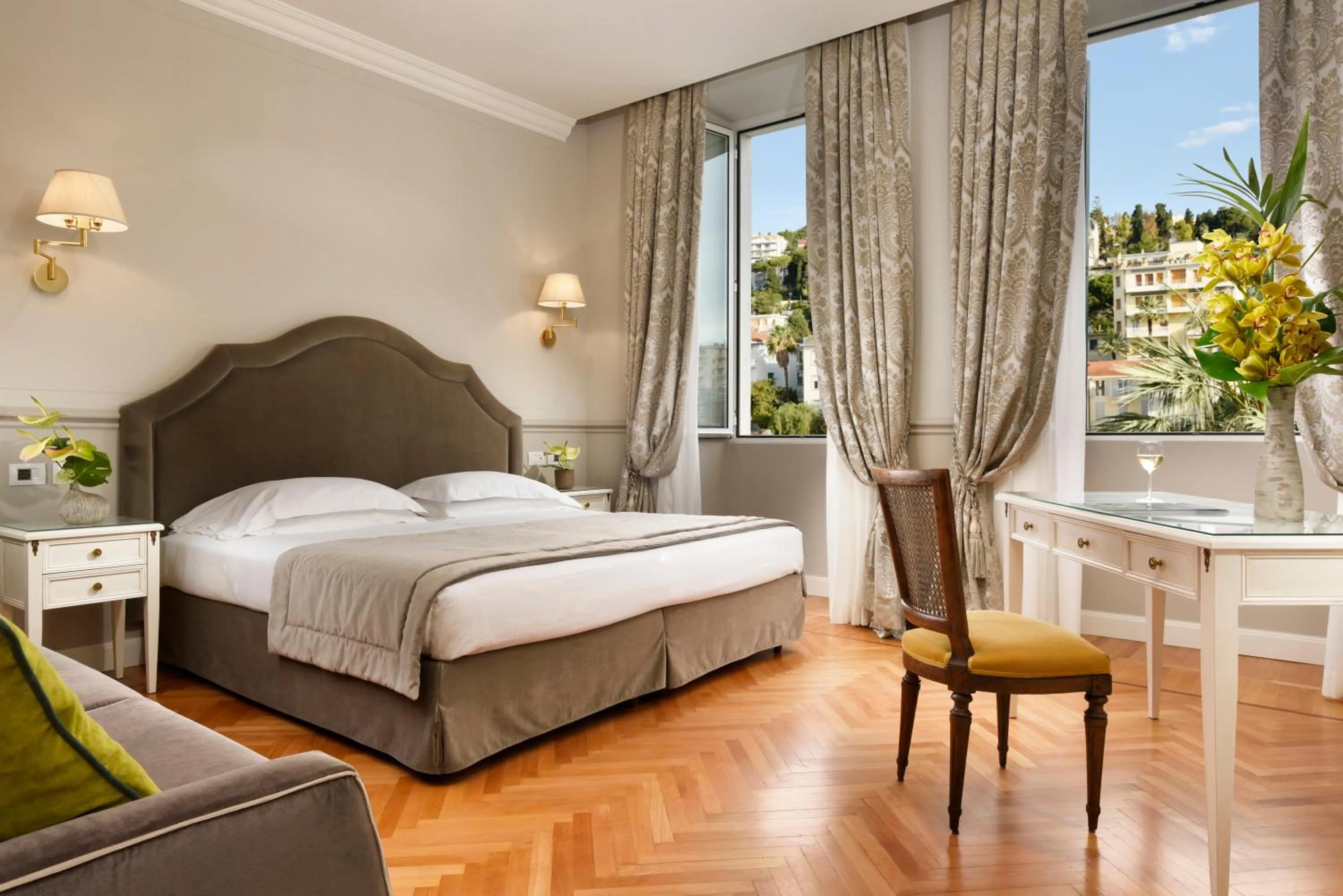 Bed in Royal Hotel Sanremo