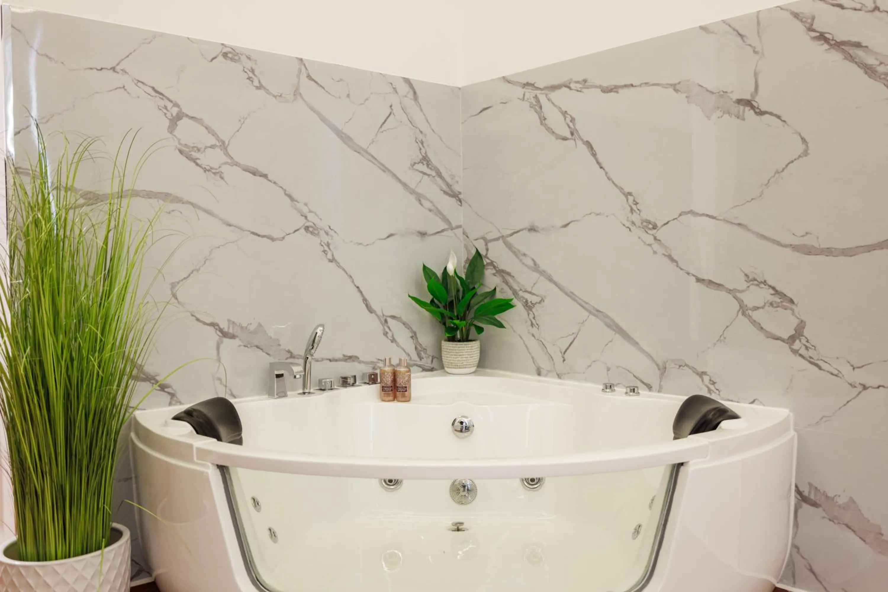 Bath in The Royal Riviera Hotel Doha