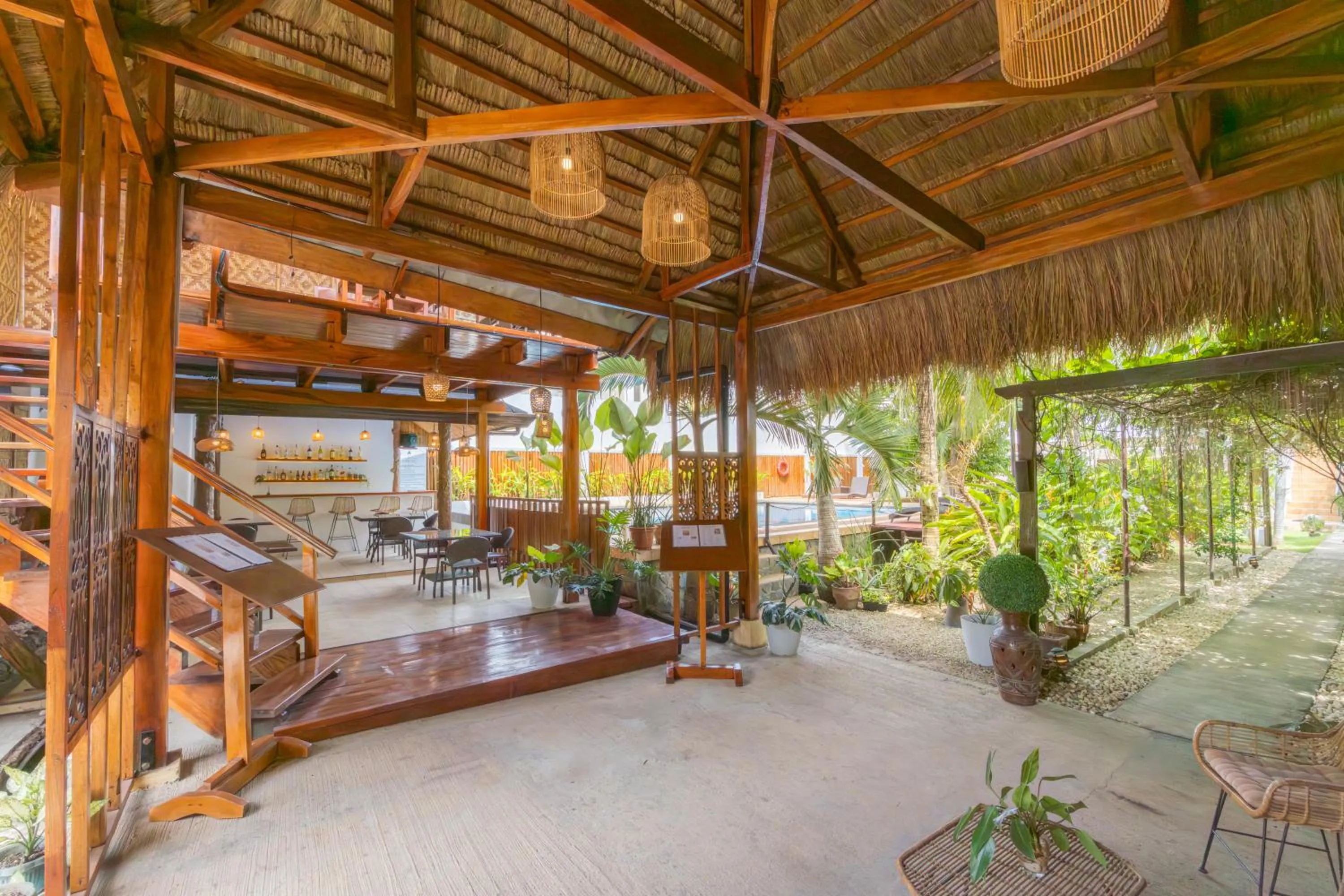 Restaurant/places to eat in Palms Cove Resort