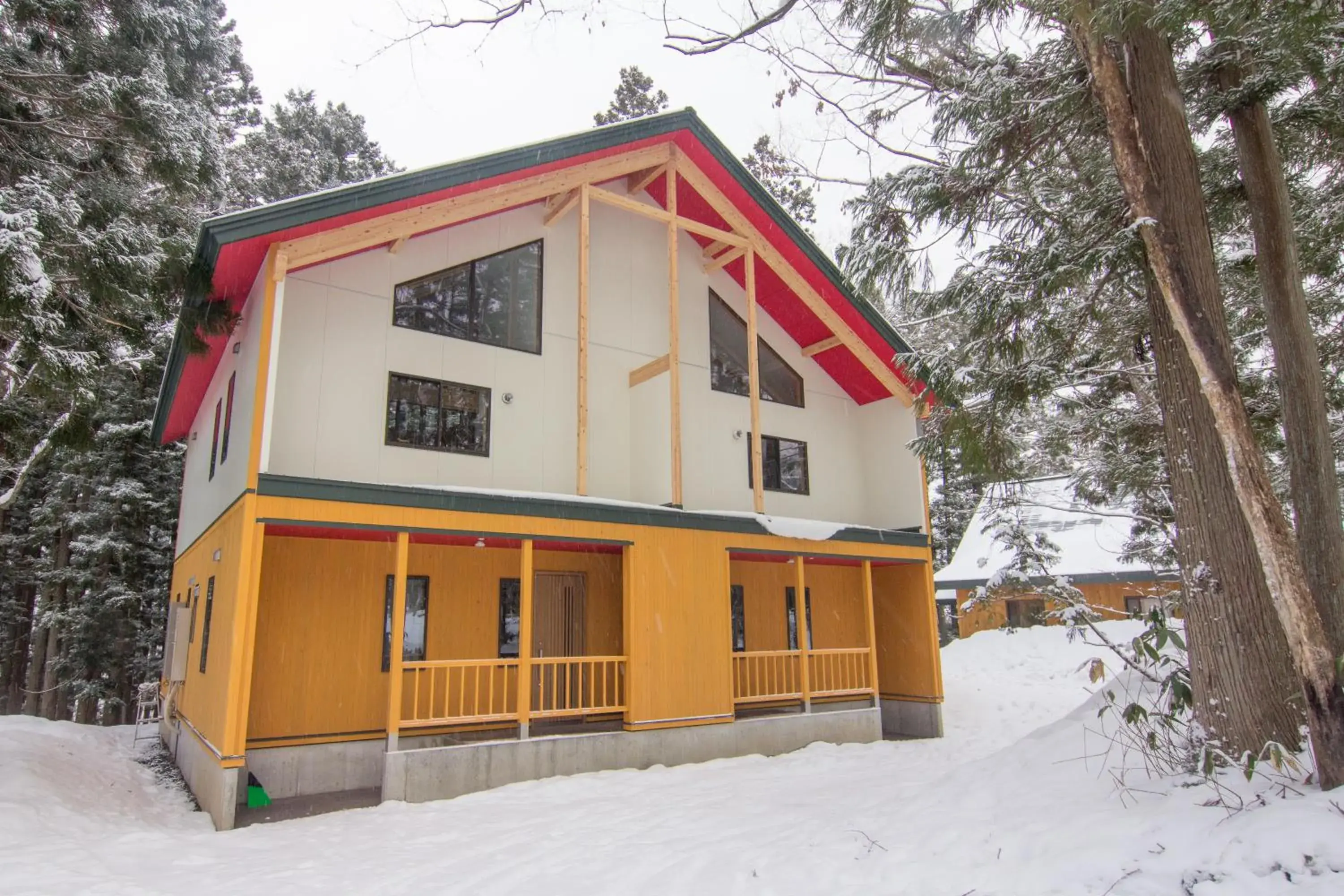 Three-Bedroom Chalet (Alps Retreat) in Morino Chalets Three-Bedroom Chalet (Alps Retreat) in Morino Chalets