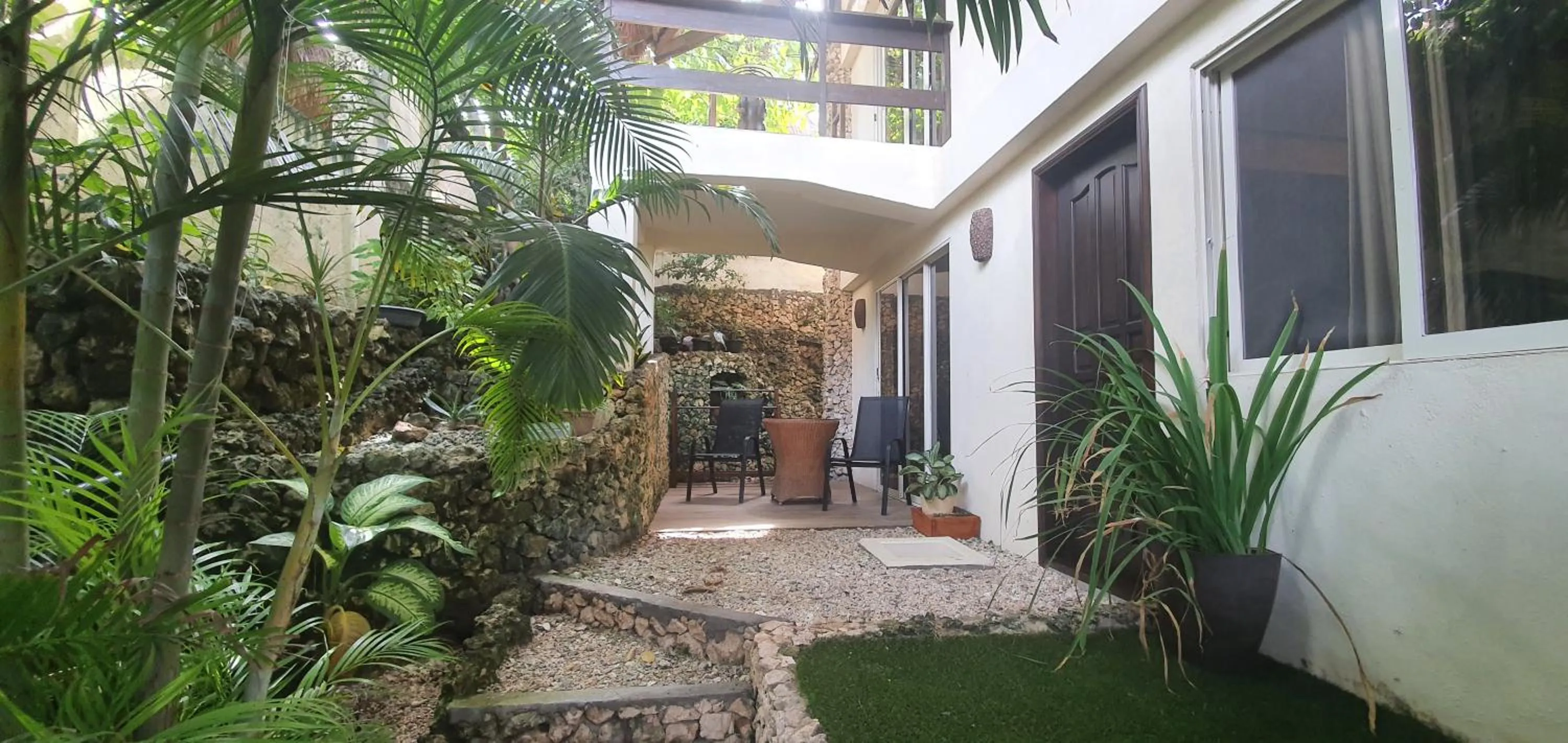 Angelina Beach Resort & Italian Restaurant Malapascua