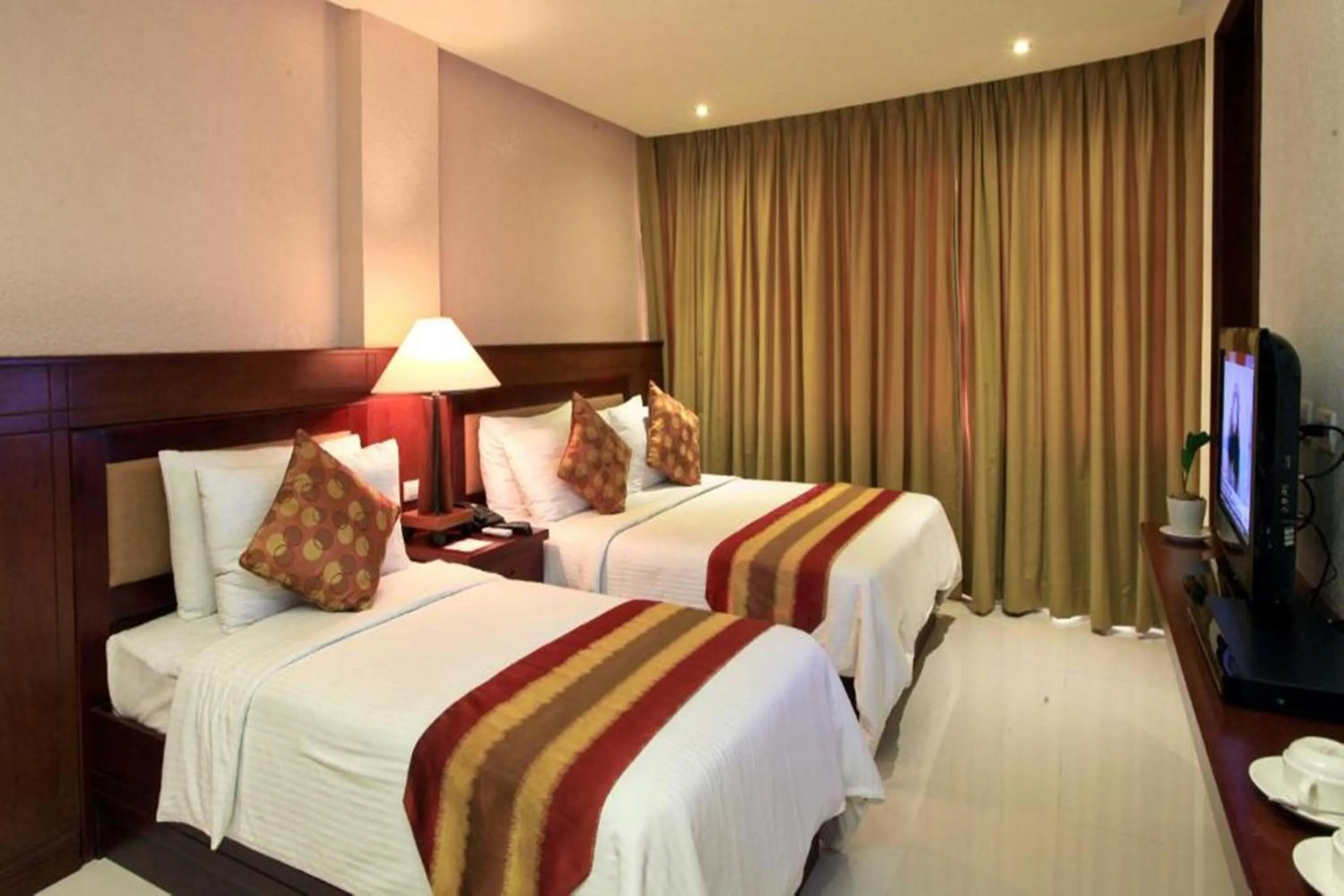 Bed in Hotel Centro Puerto Princesa Near Airport