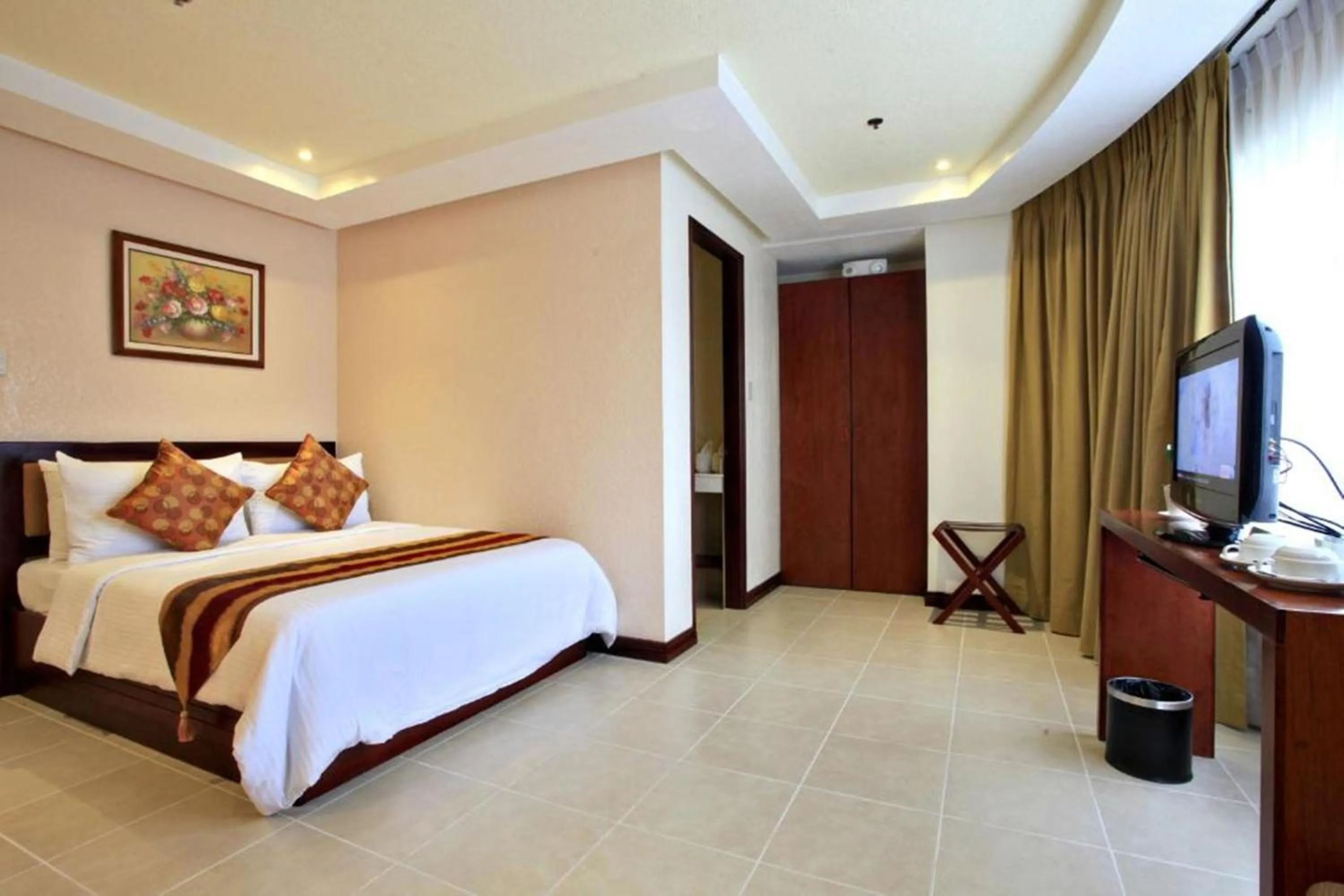 Bed in Hotel Centro Puerto Princesa Near Airport