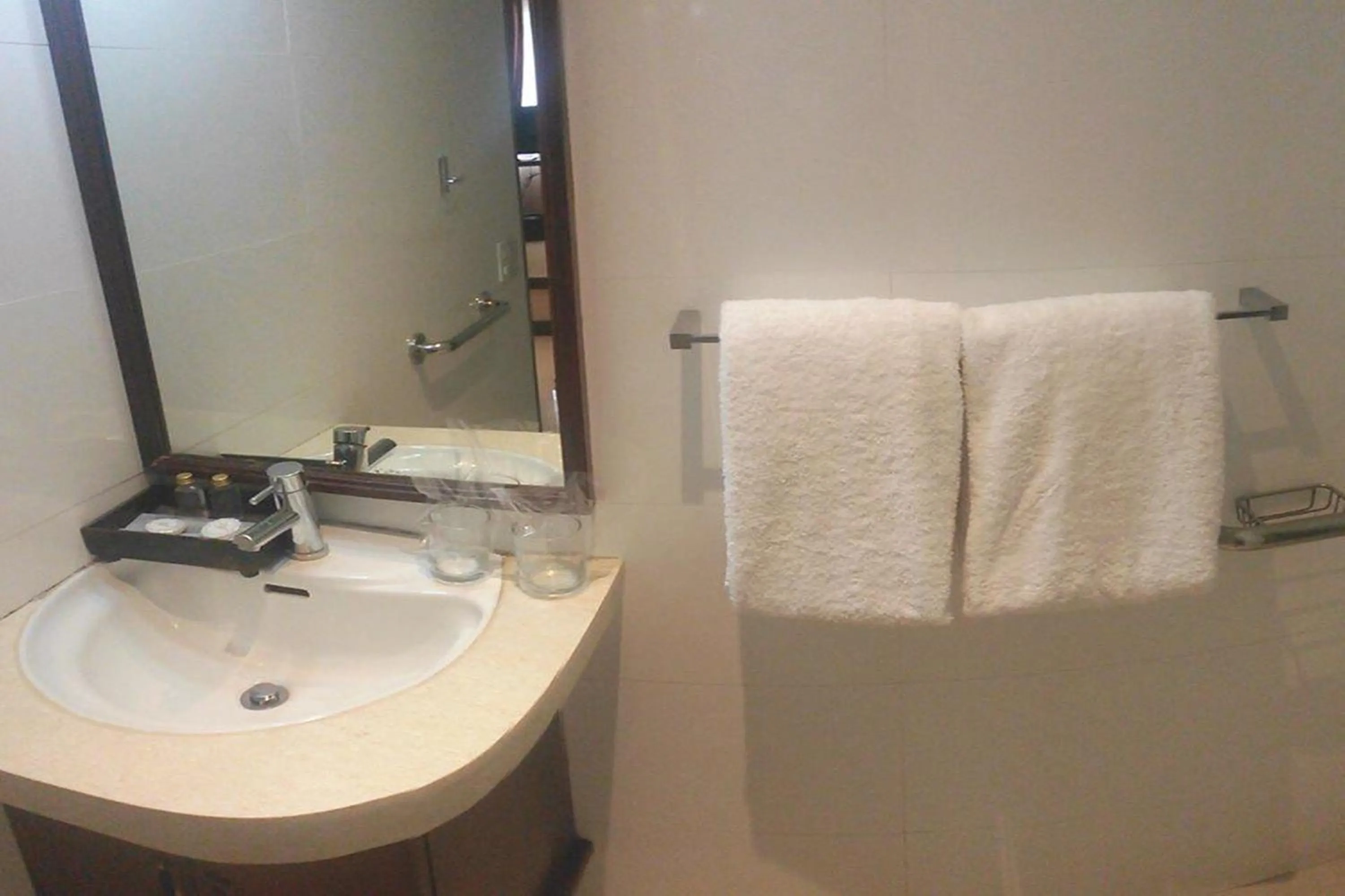 Bathroom in Hotel Centro Puerto Princesa Near Airport