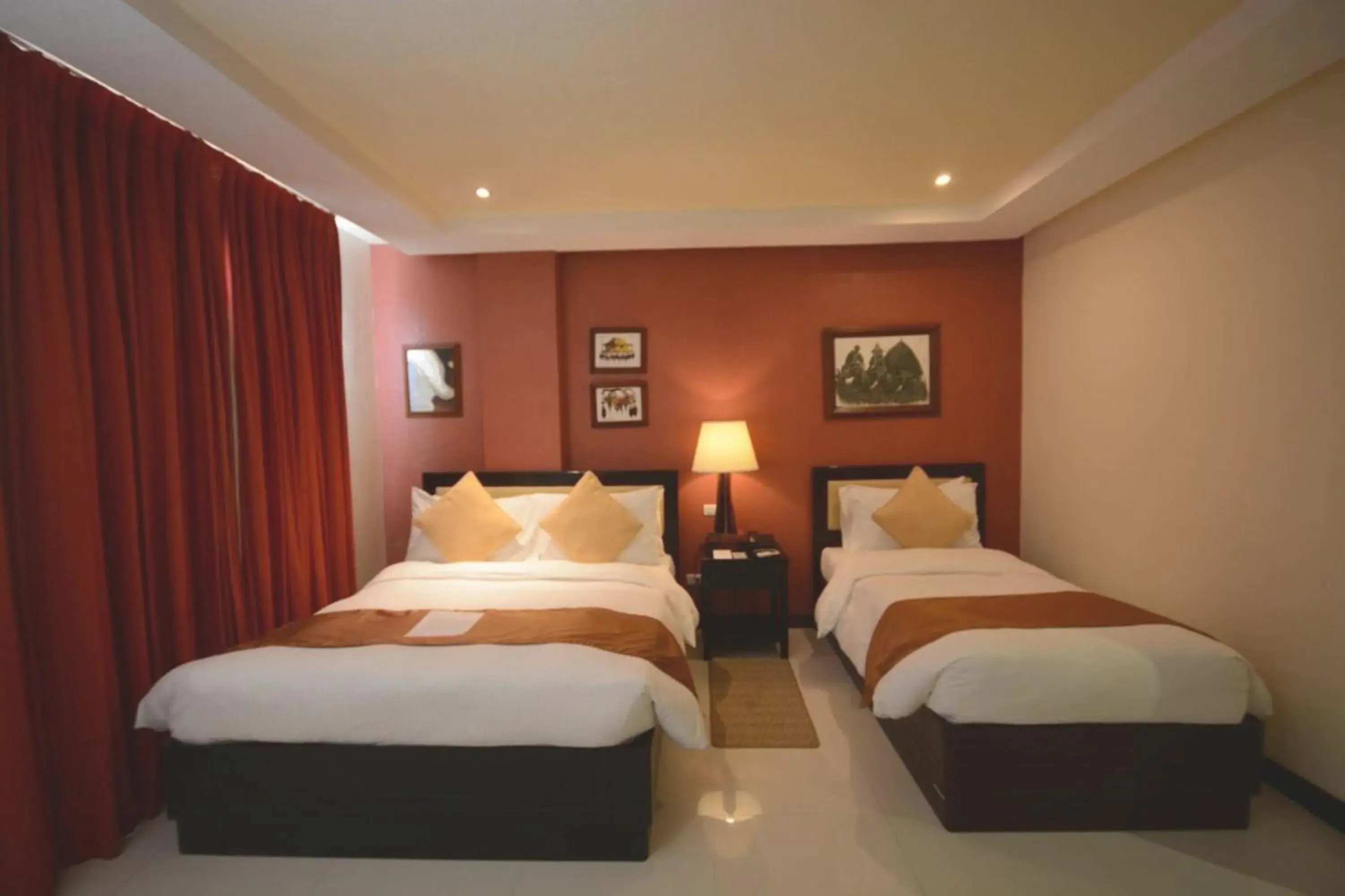 Bed in Hotel Centro Puerto Princesa Near Airport Bed in Hotel Centro Puerto Princesa Near Airport