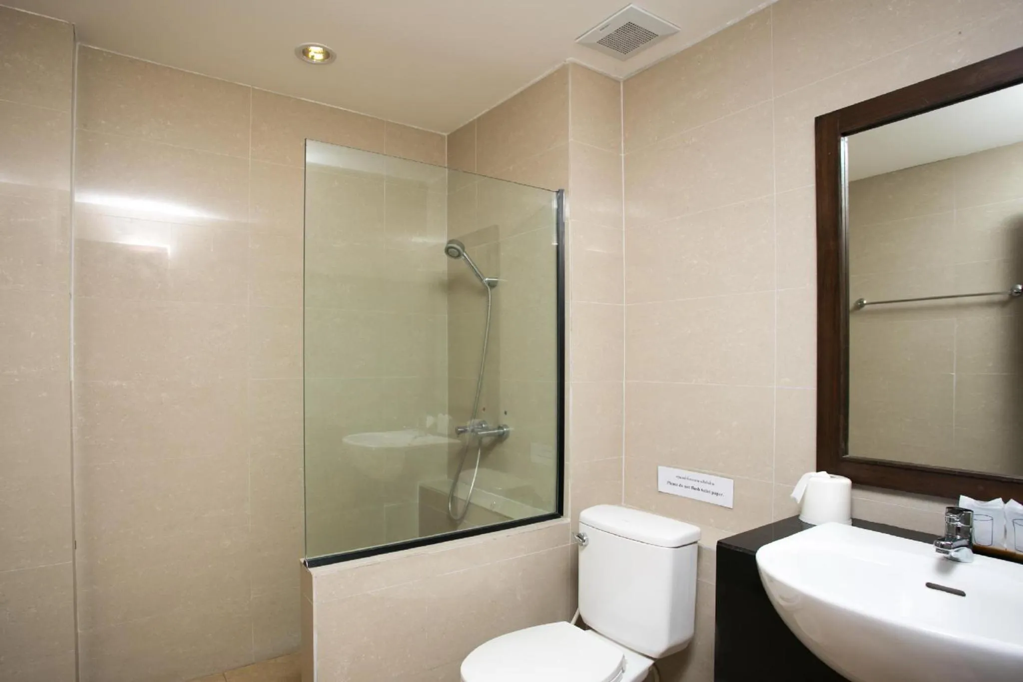 Shower in Wilacha Chiang Rai